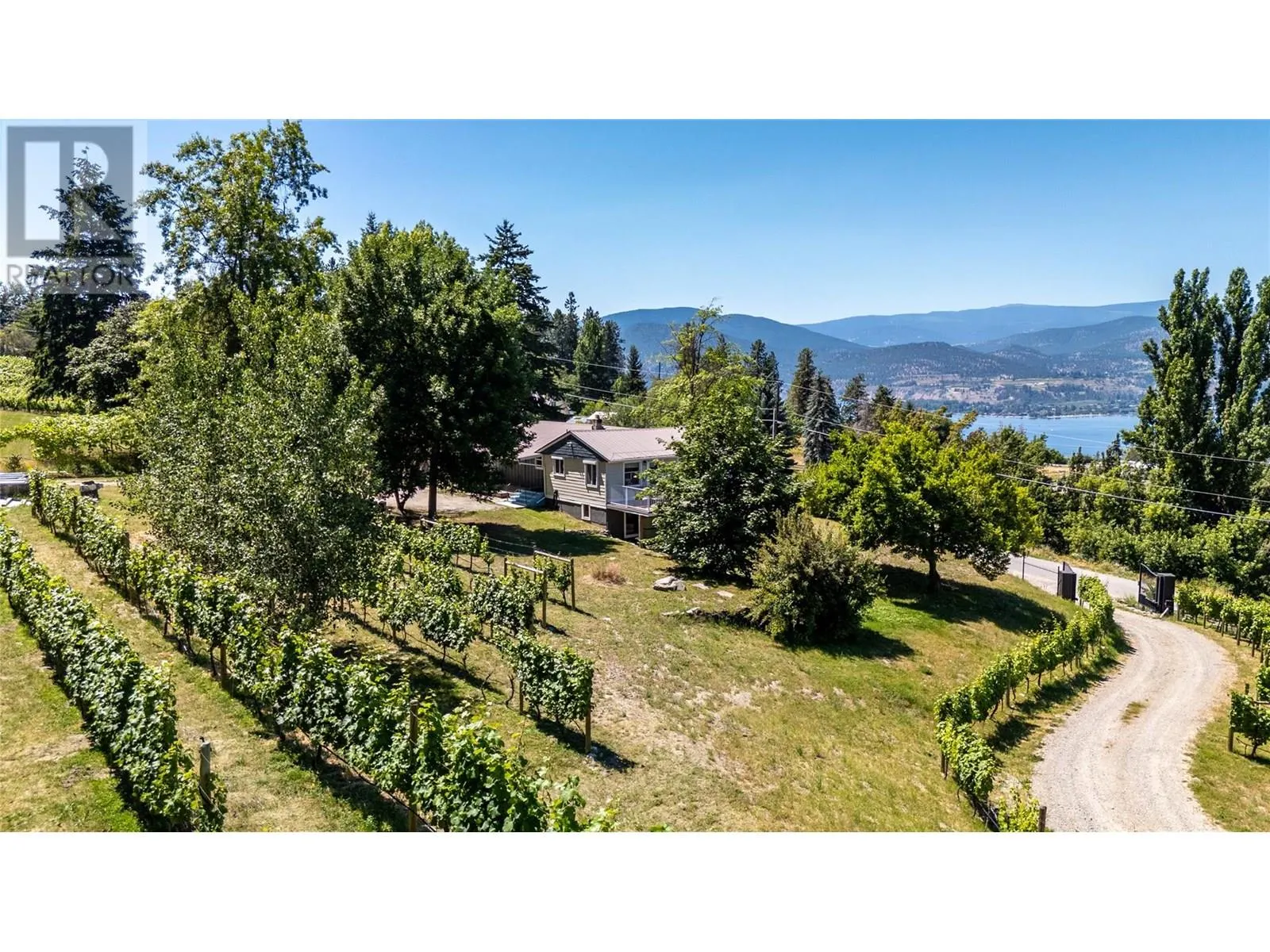 2864 ARAWANA Road