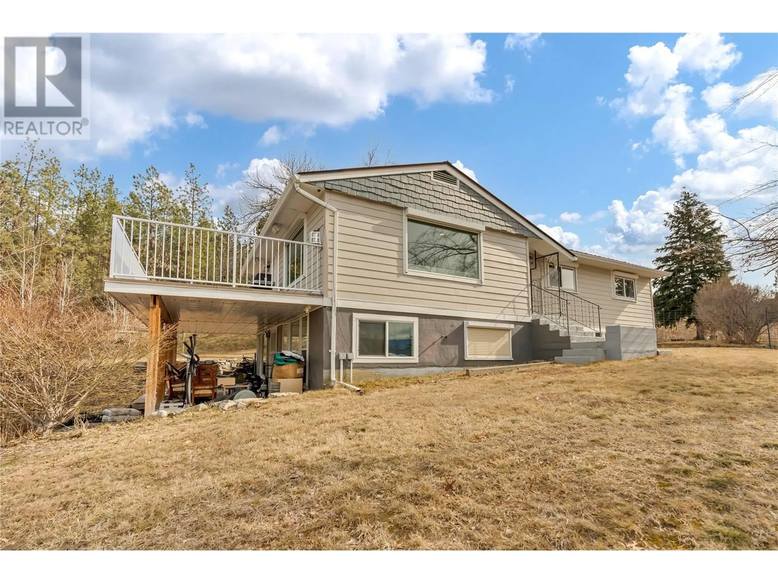 2864 ARAWANA Road