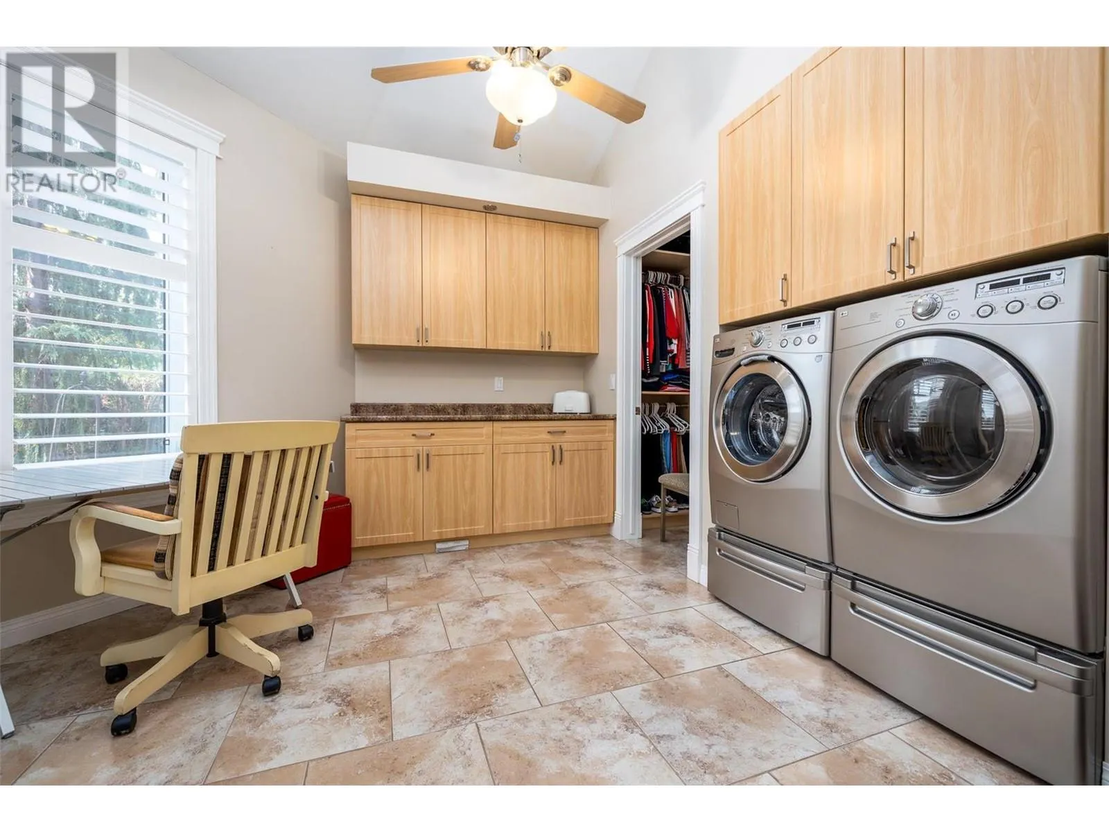 375 Trumpeter Court