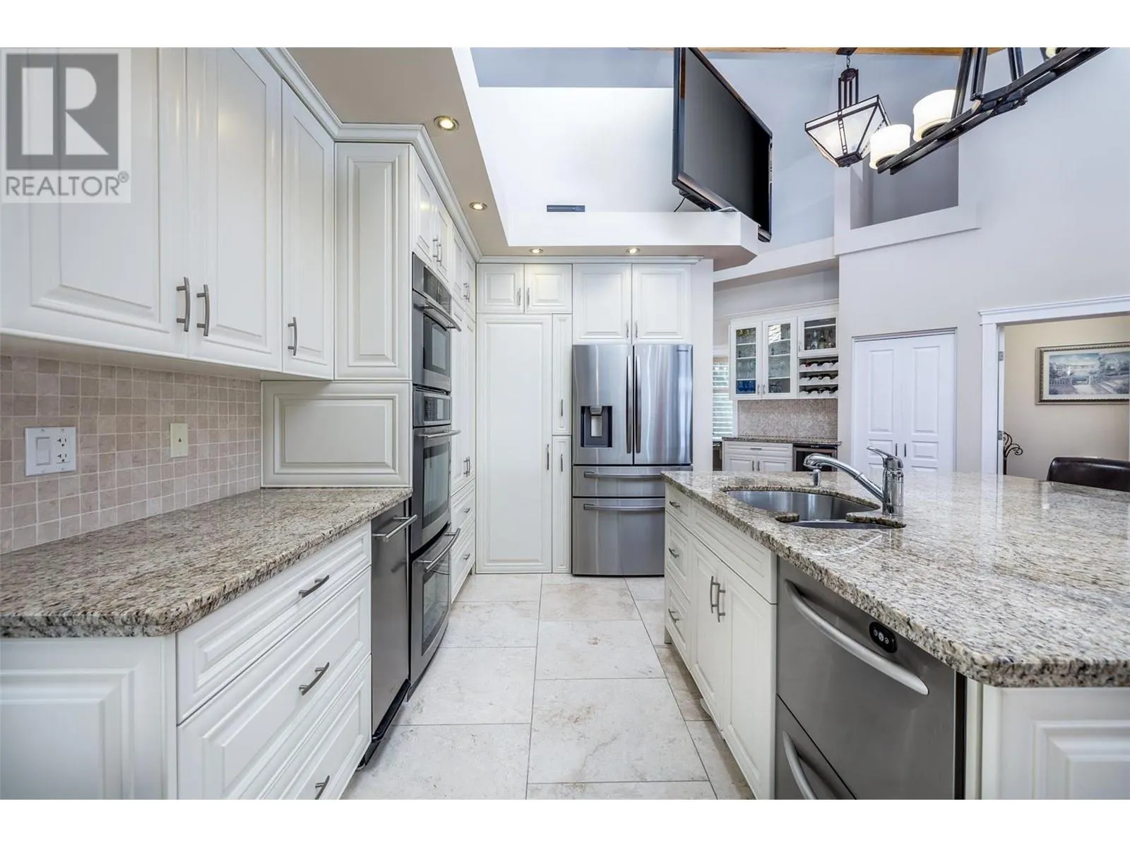 375 Trumpeter Court