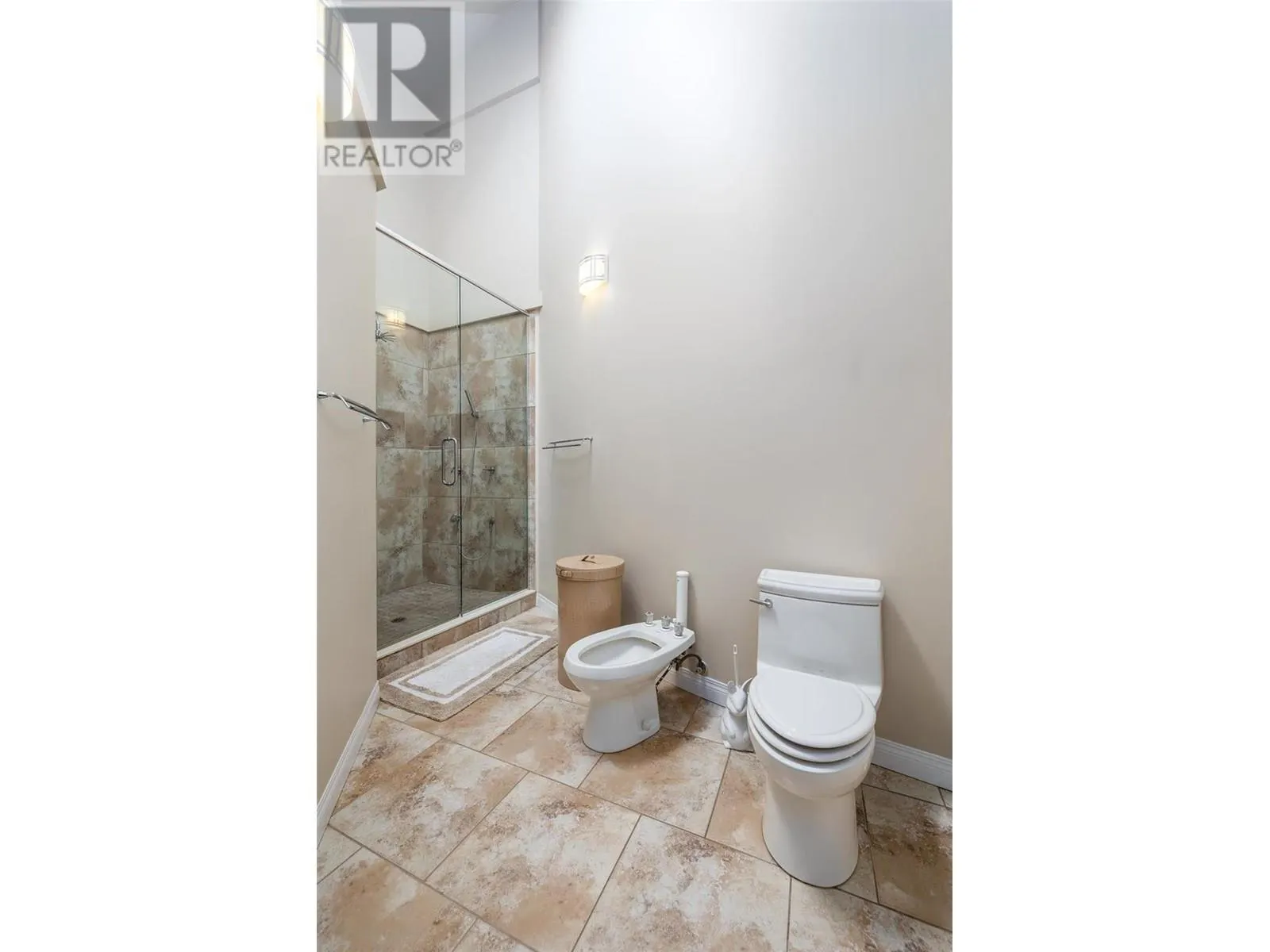 375 Trumpeter Court