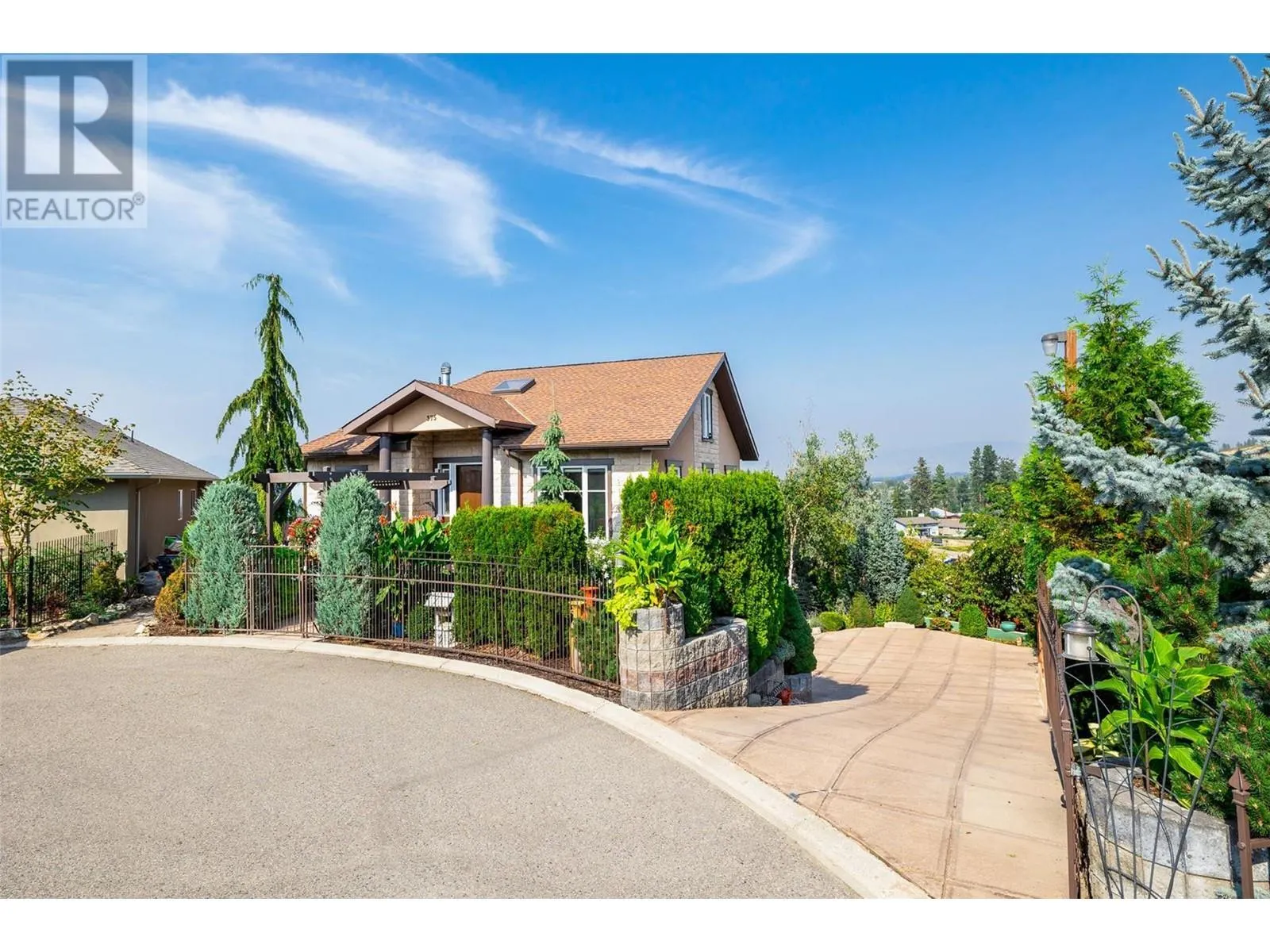 375 Trumpeter Court