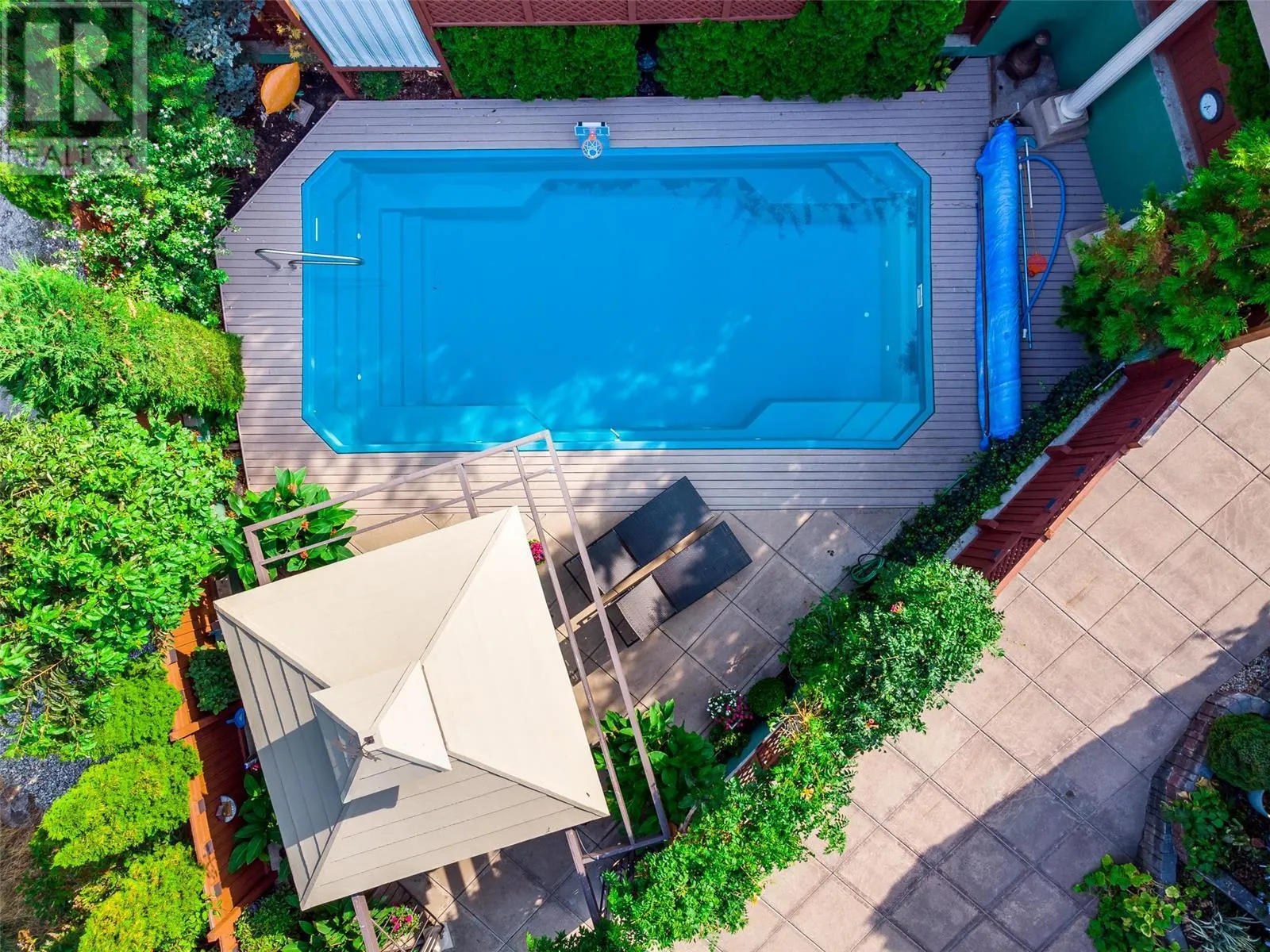 375 Trumpeter Court