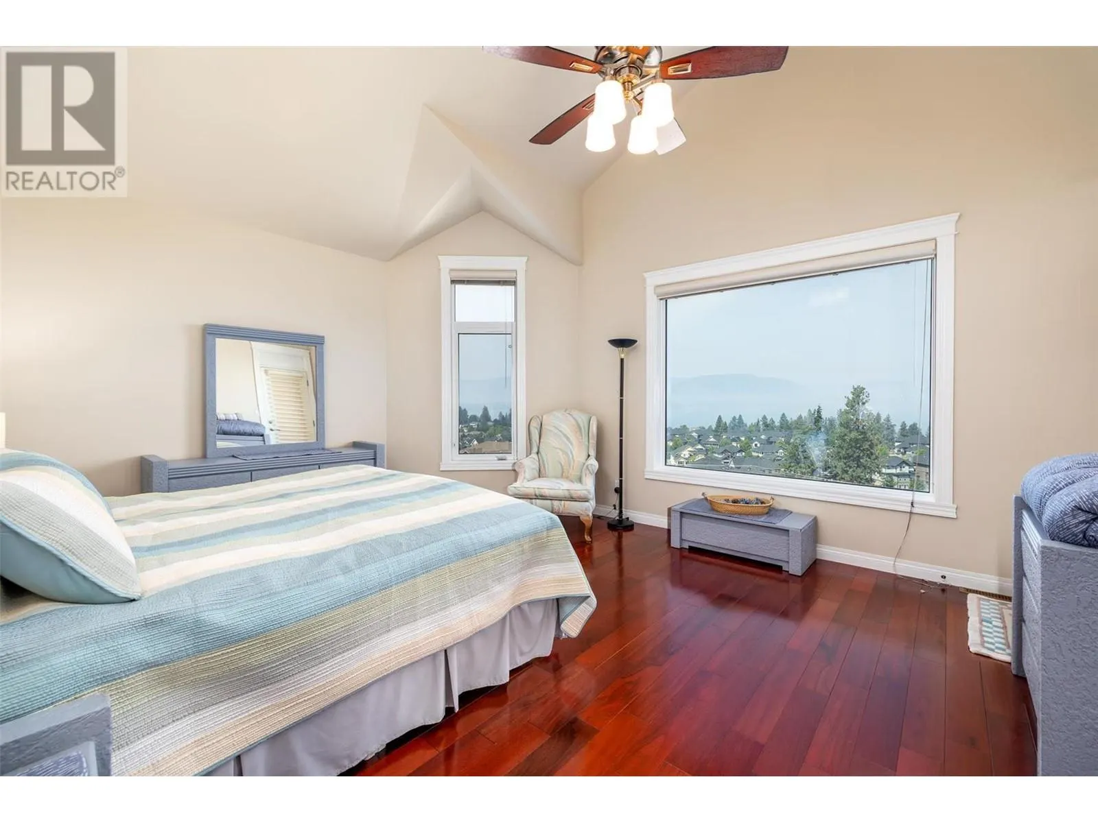 375 Trumpeter Court