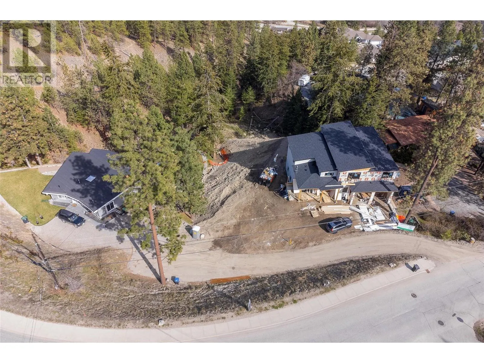 1423 Bear Creek Road