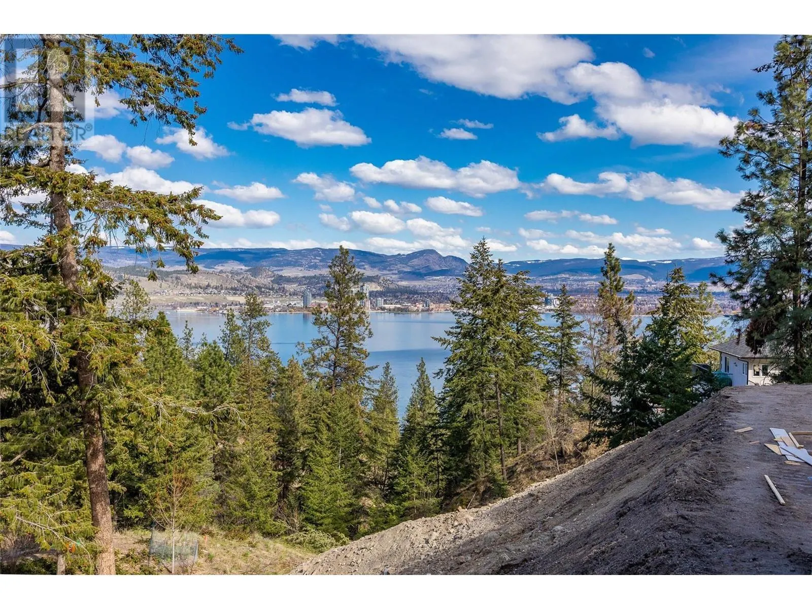 1423 Bear Creek Road