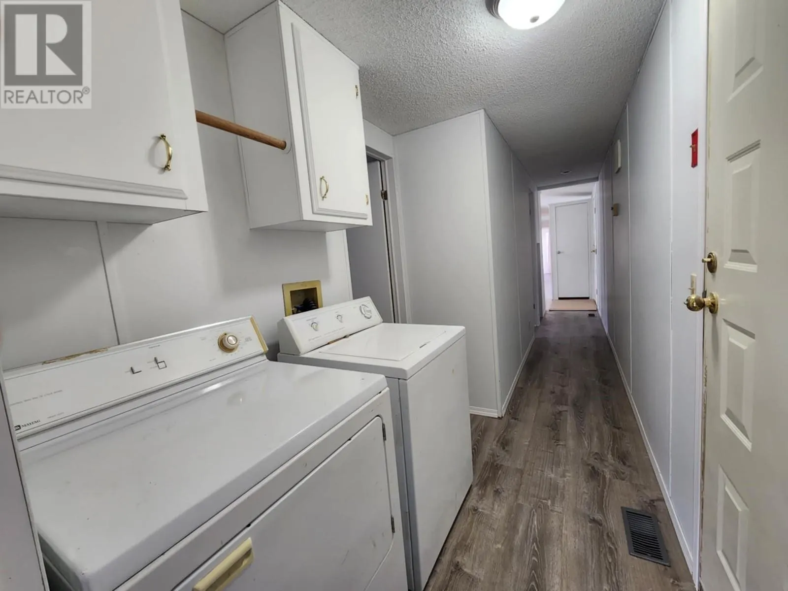 2313 Shuswap Avenue Unit# 32