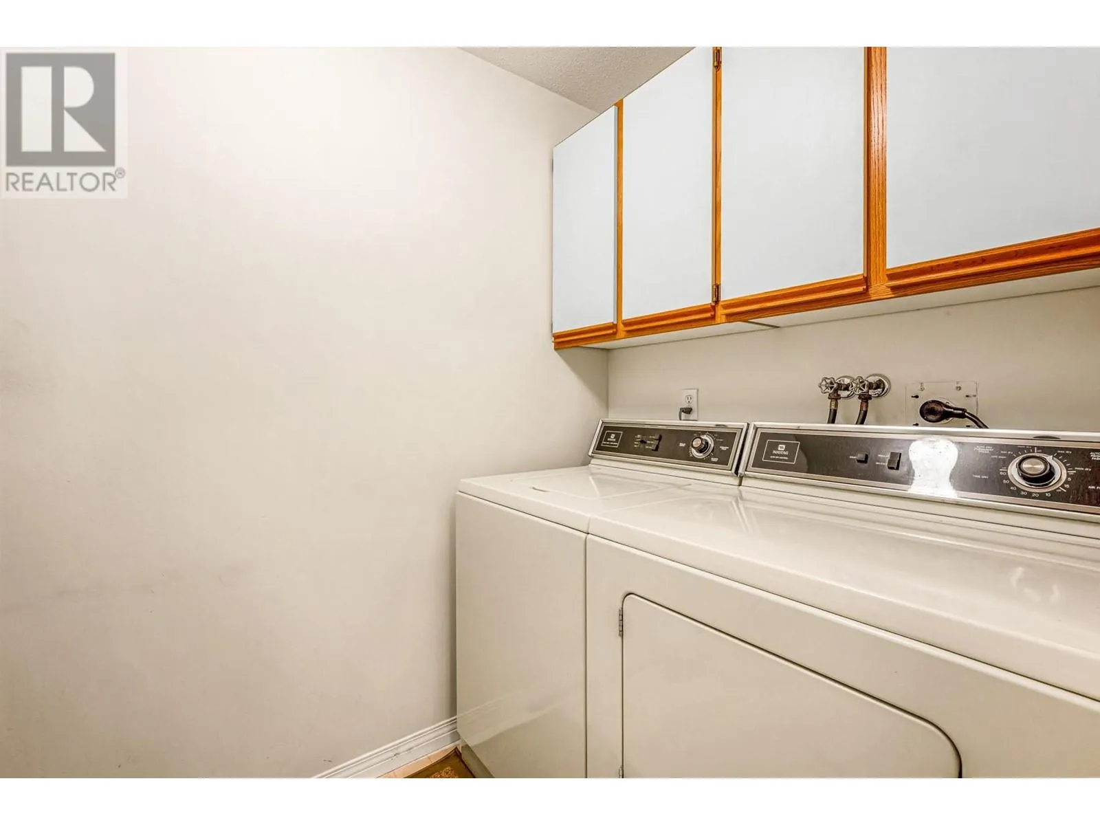 1055 Lawrence Avenue Unit# 102
