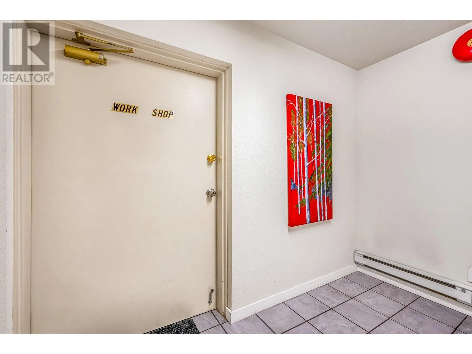 1055 Lawrence Avenue Unit# 102