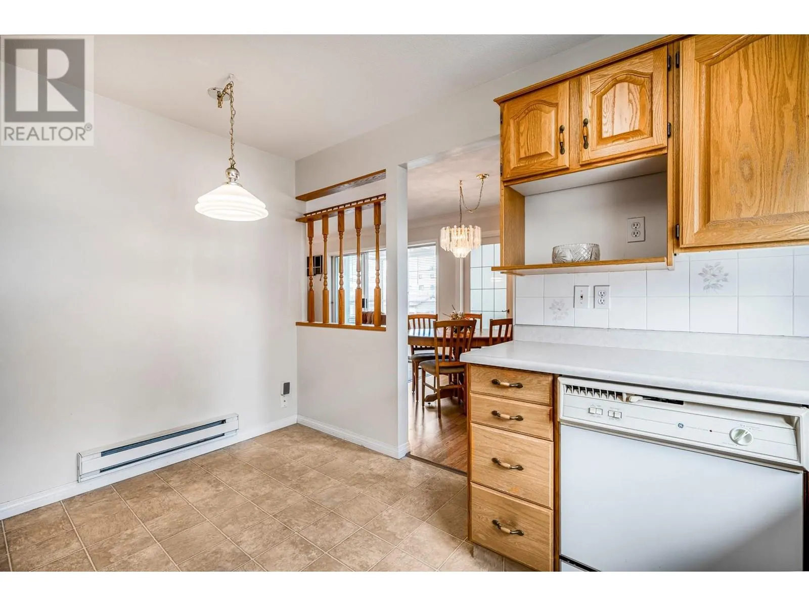 1055 Lawrence Avenue Unit# 102