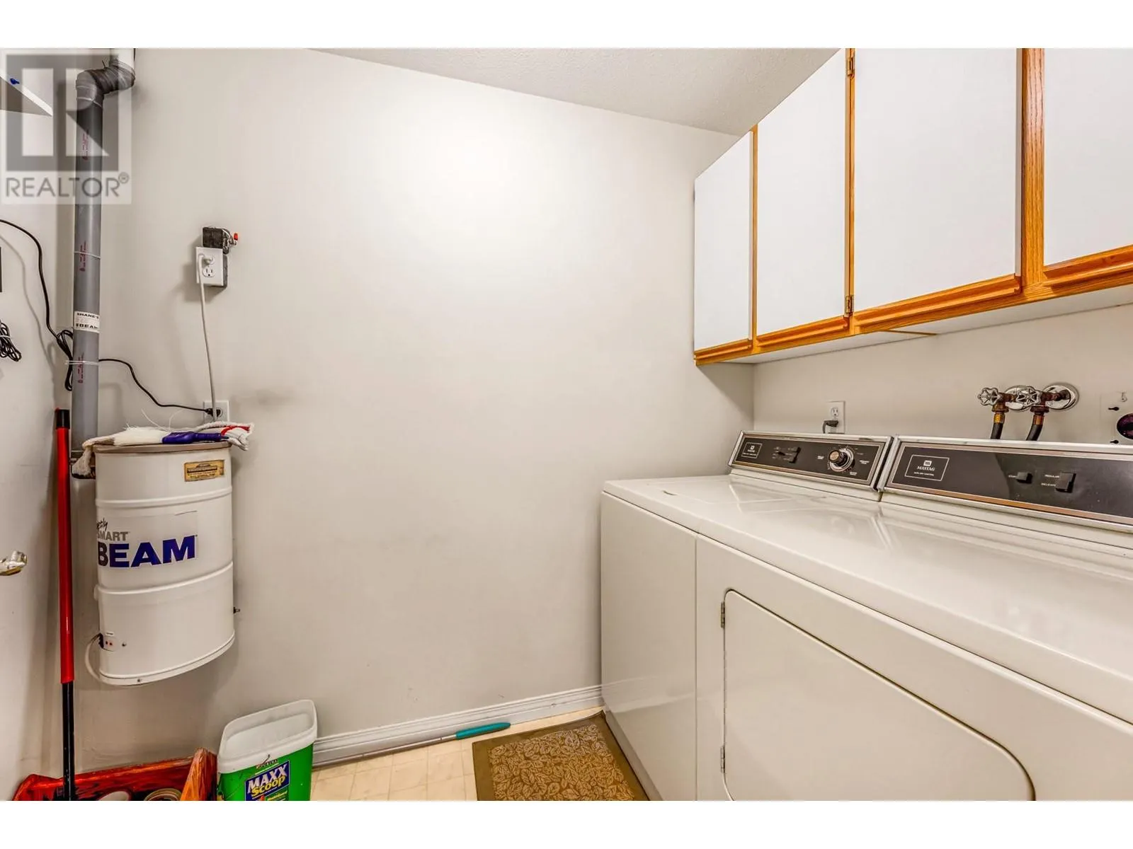 1055 Lawrence Avenue Unit# 102