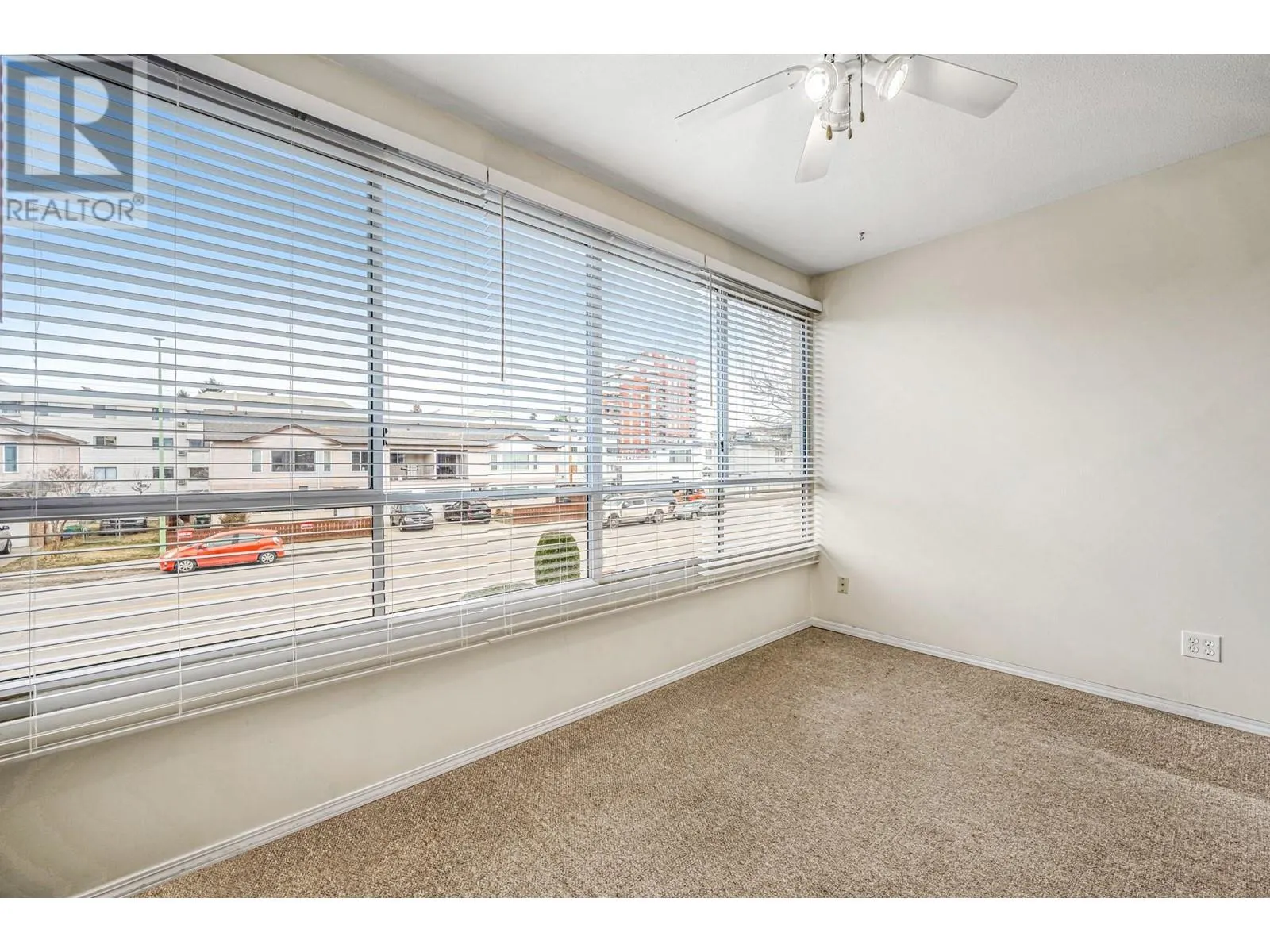 1055 Lawrence Avenue Unit# 102
