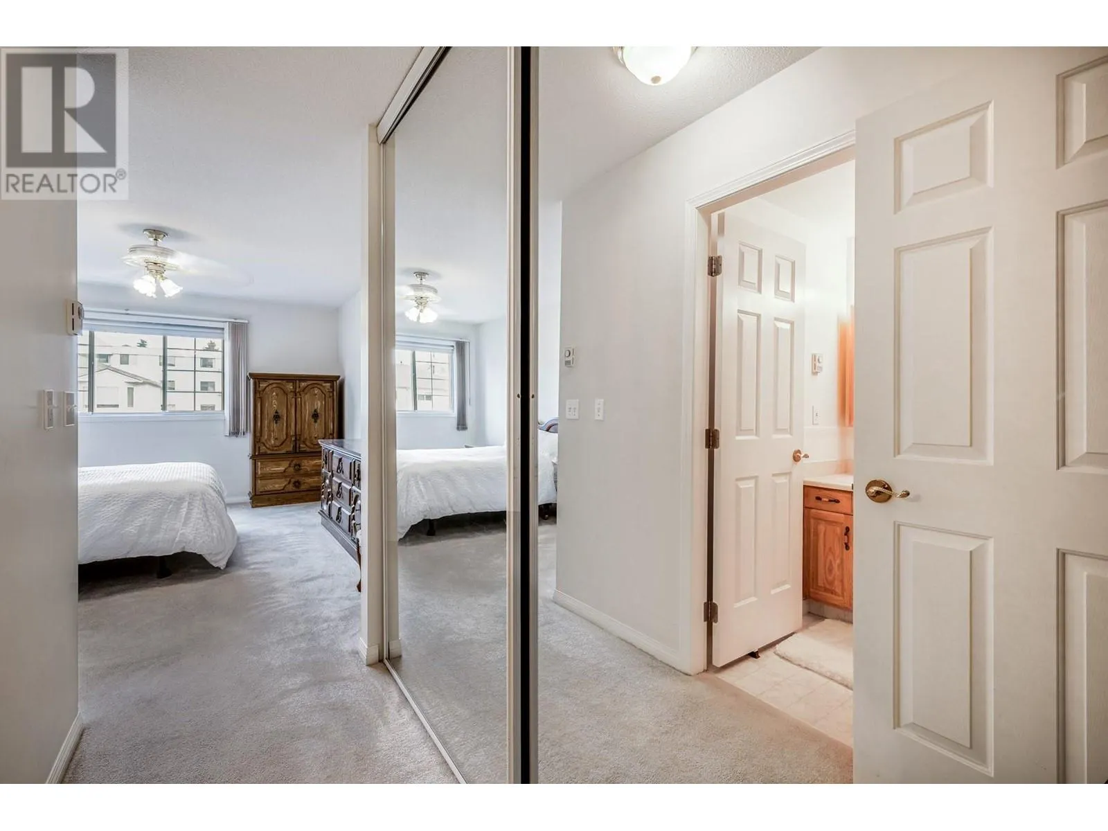 1055 Lawrence Avenue Unit# 102