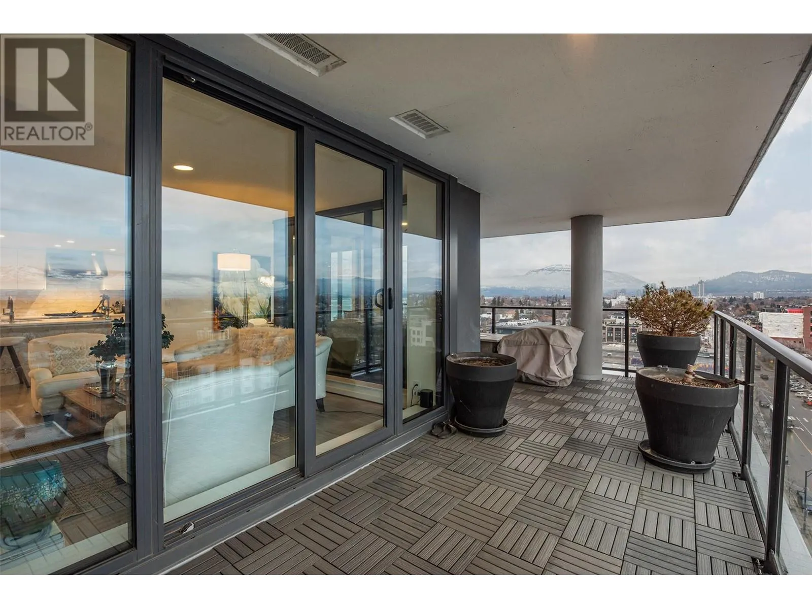 485 Groves Avenue Unit# 1101