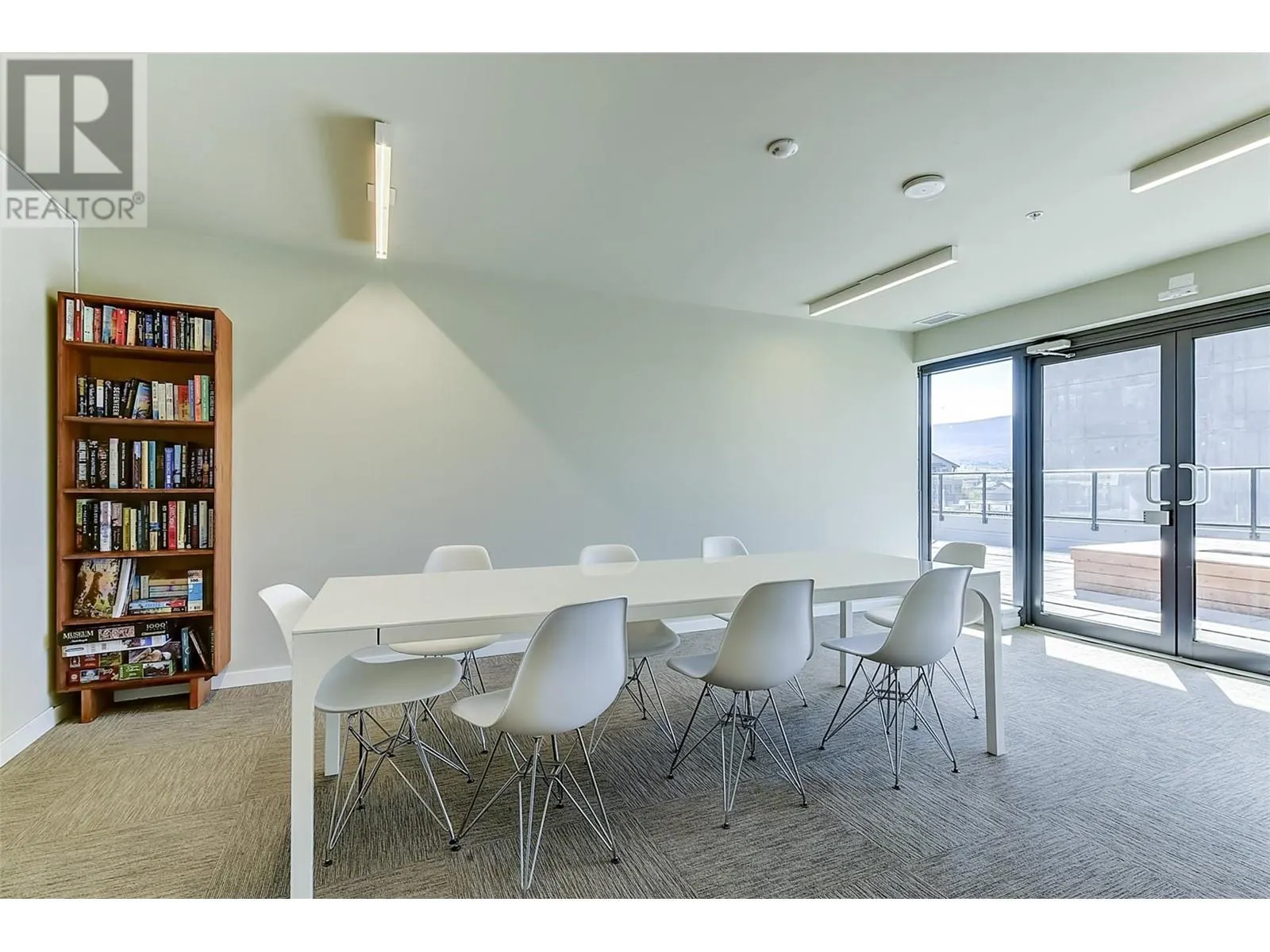 485 Groves Avenue Unit# 1101