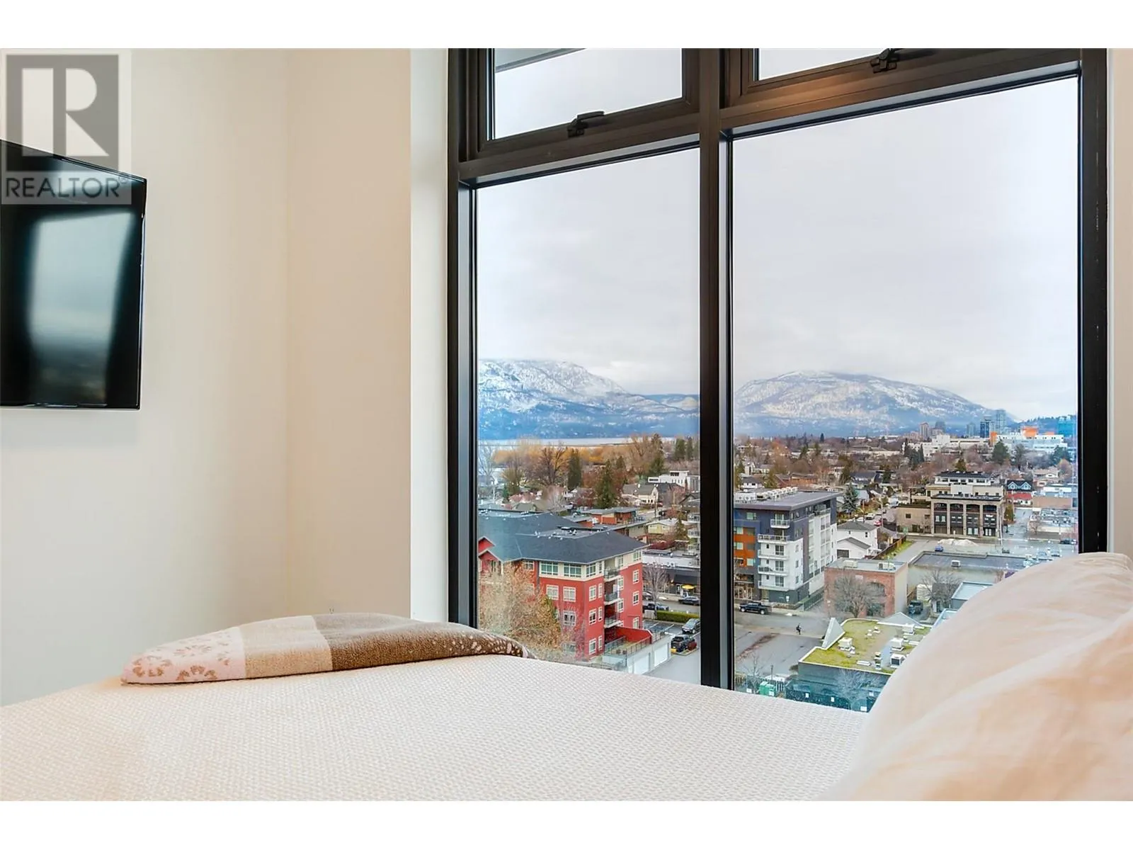 485 Groves Avenue Unit# 1101