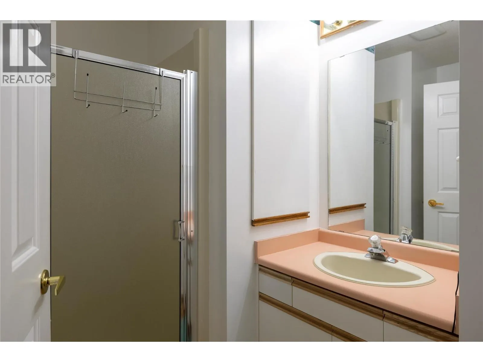 3900 27 Avenue Unit# 16