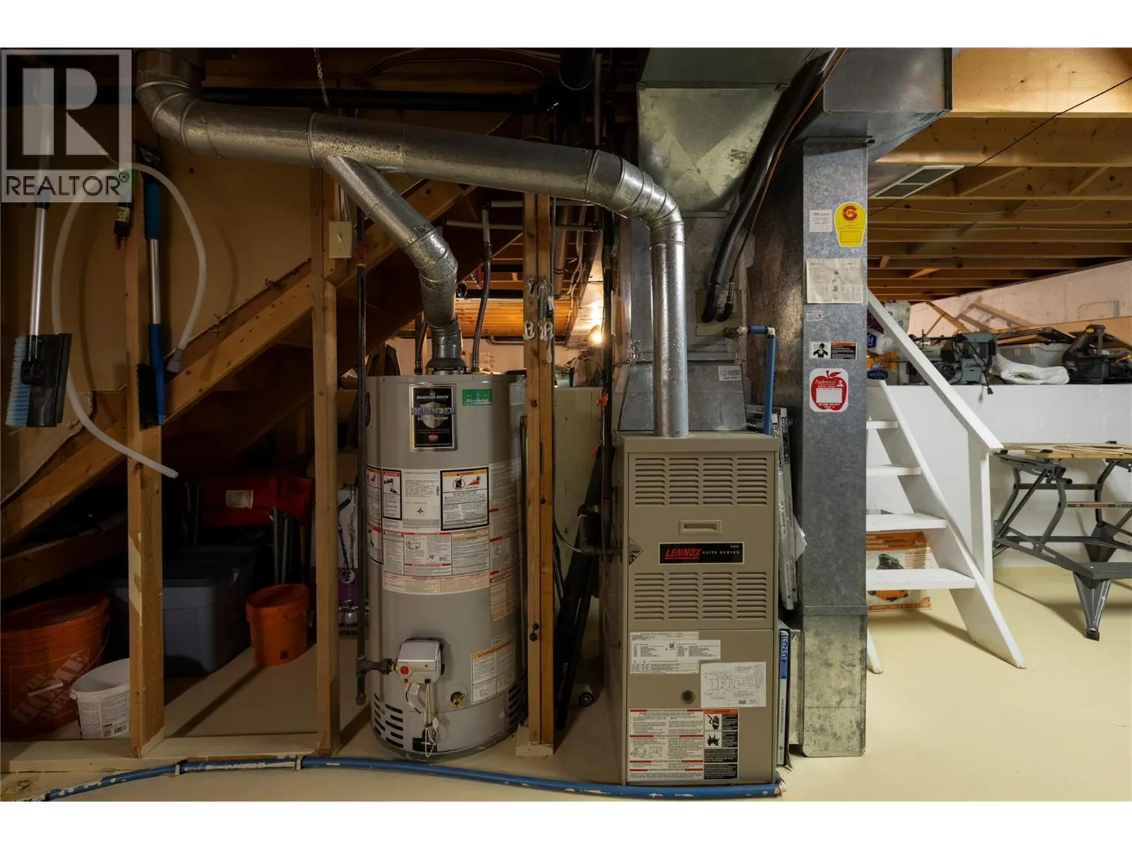 3900 27 Avenue Unit# 16