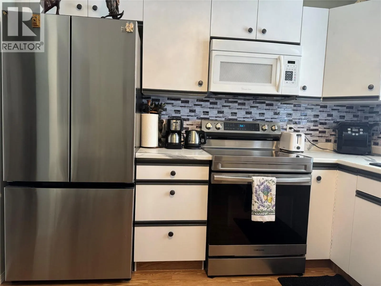 3900 27 Avenue Unit# 16