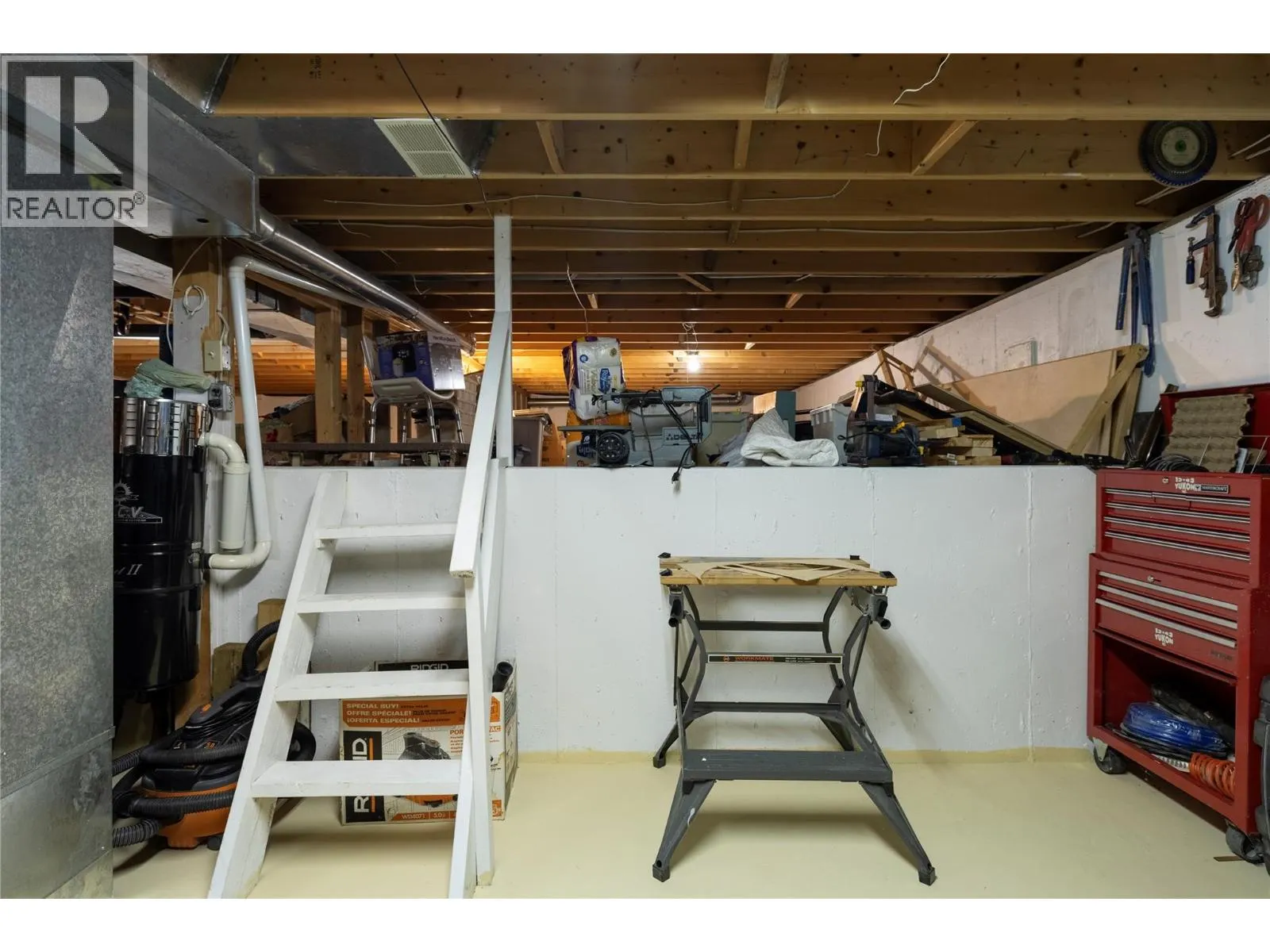 3900 27 Avenue Unit# 16
