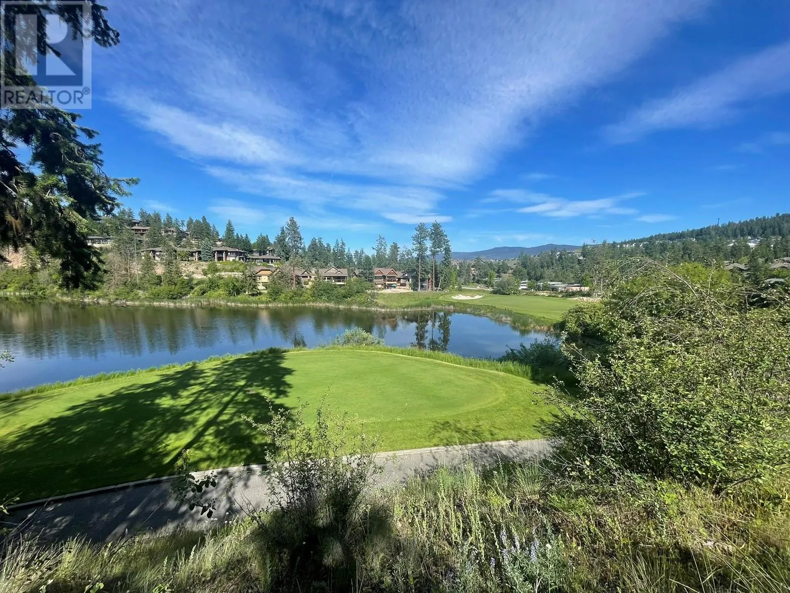 27 Birdie Lake Drive Unit# 4