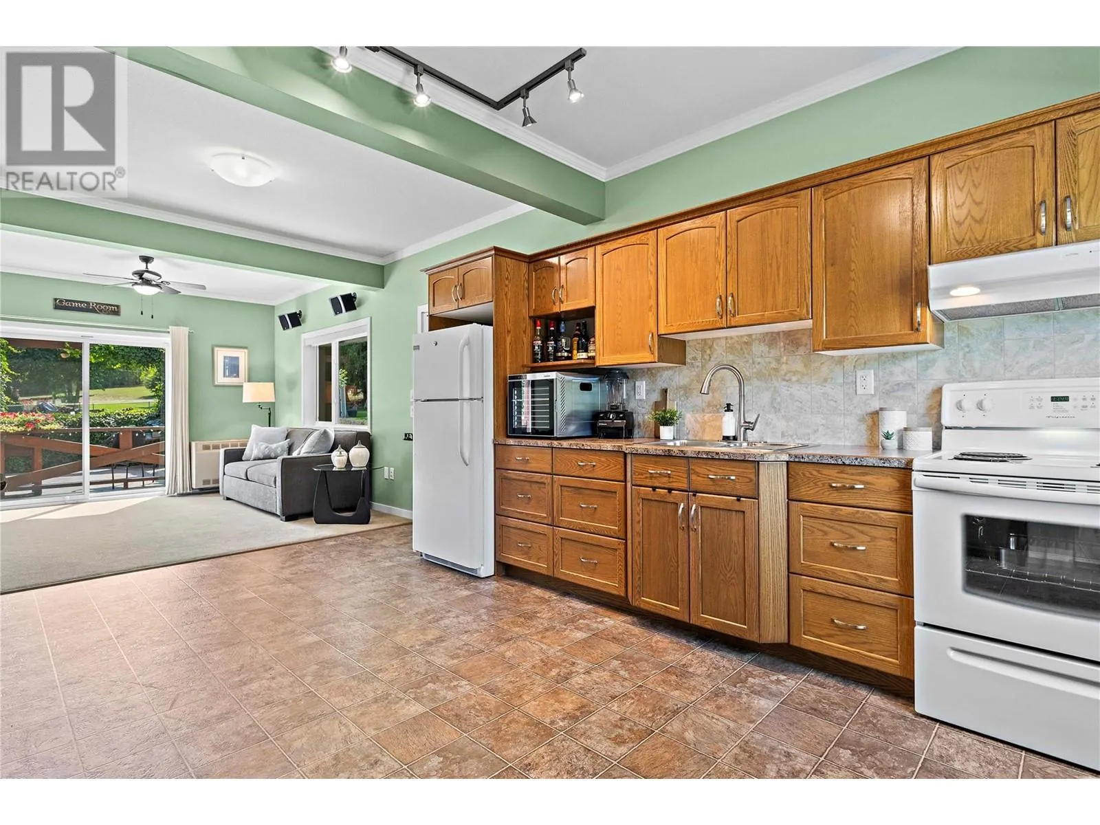 2672 McKenzie Road