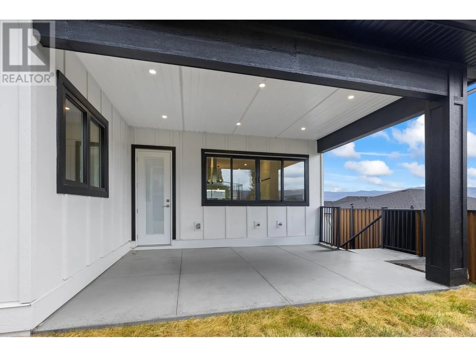 2244 Hihannah Drive