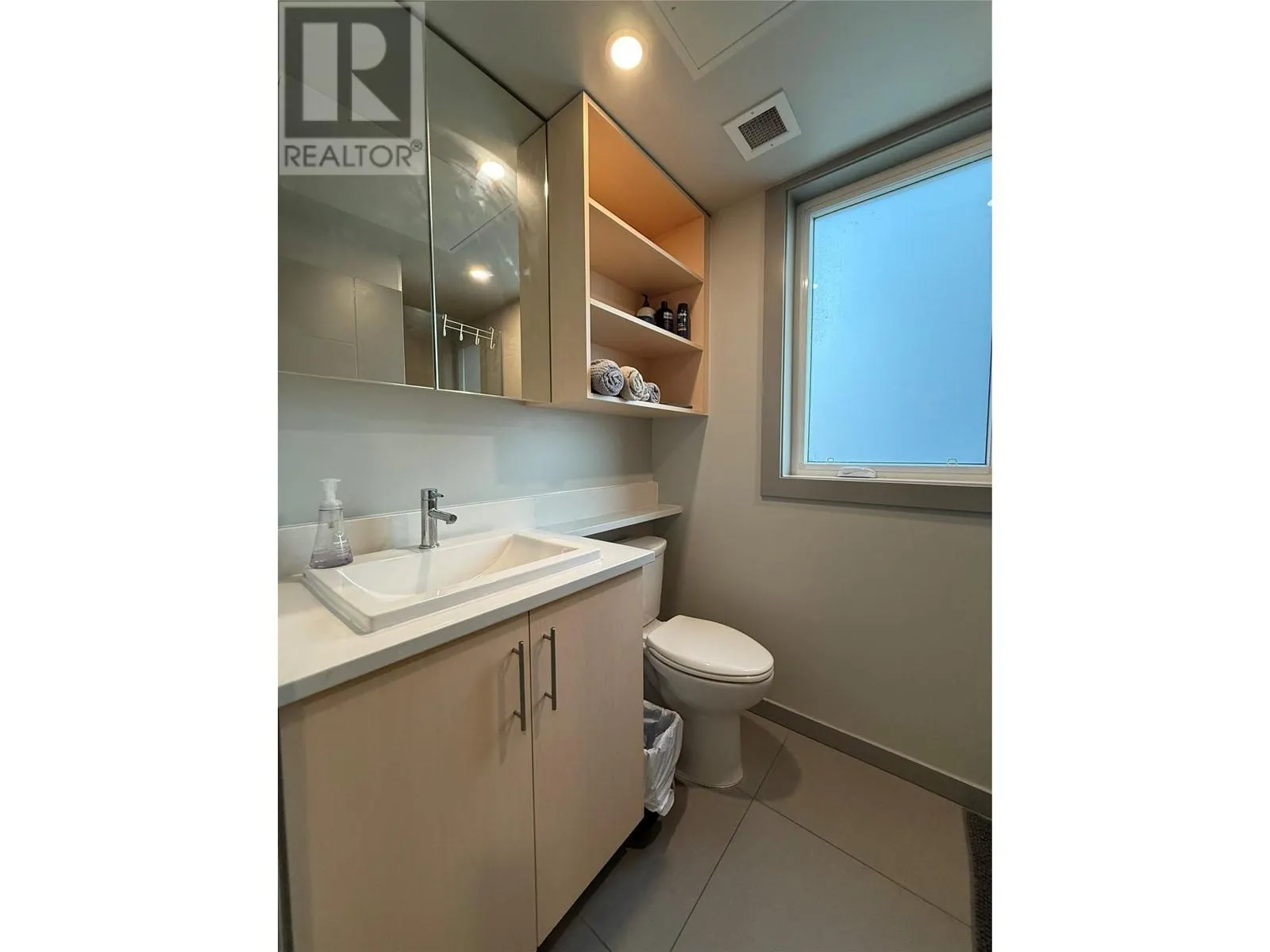 345 Dougall Road N Unit# 225
