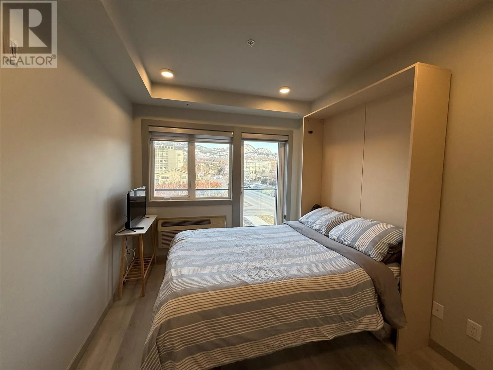 345 Dougall Road N Unit# 225