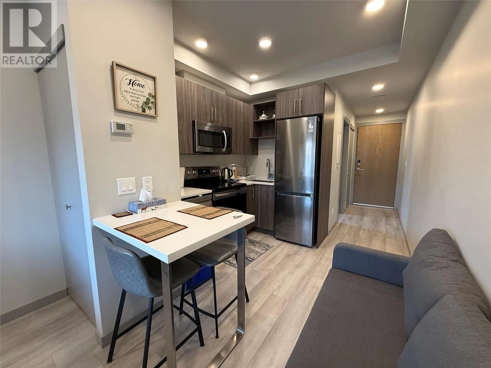 345 Dougall Road N Unit# 225