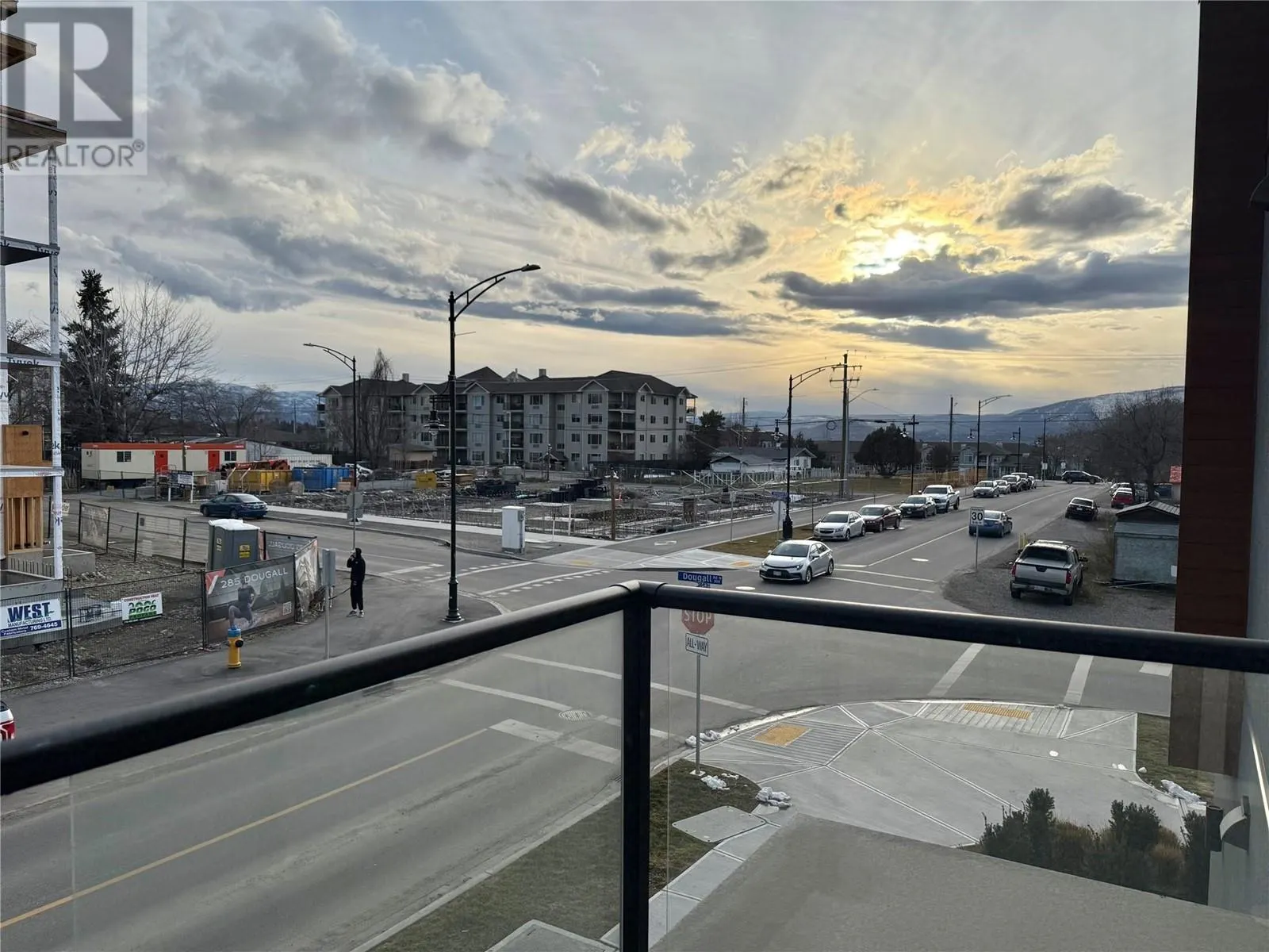 345 Dougall Road N Unit# 225