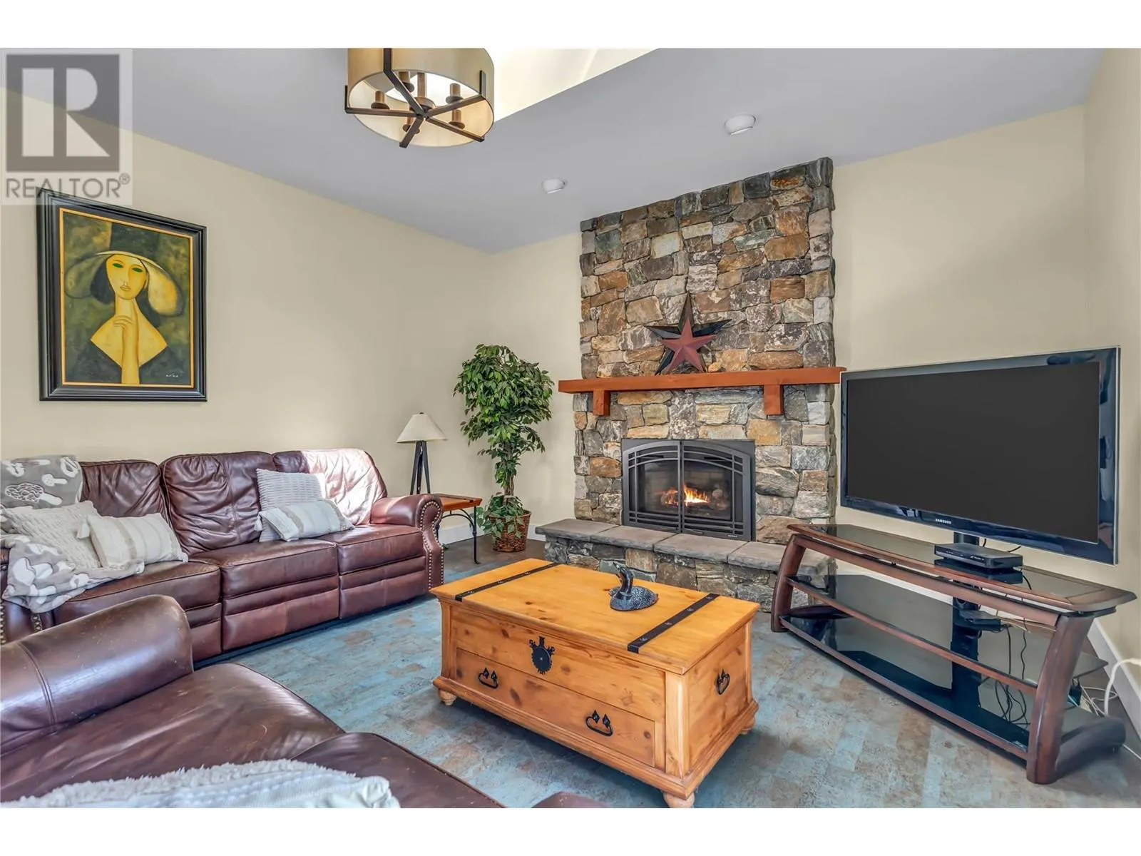 639 Tomby Court