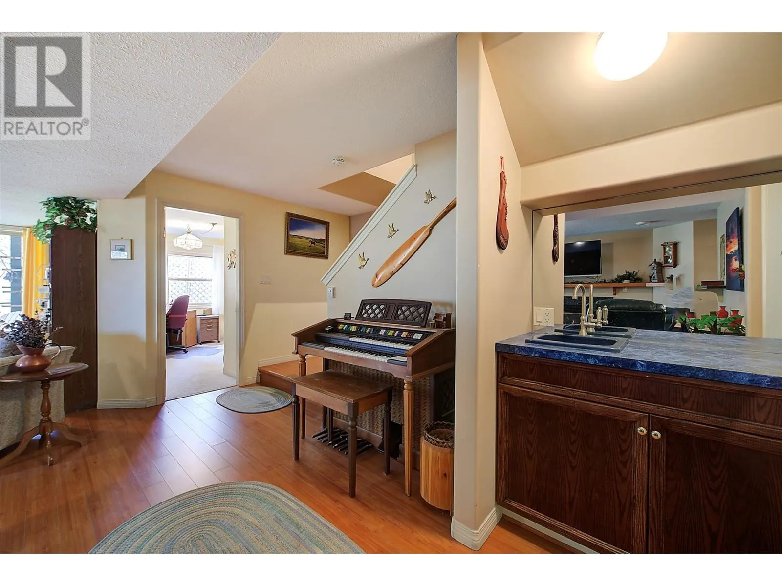 4074 Gellatly Road Unit# 126