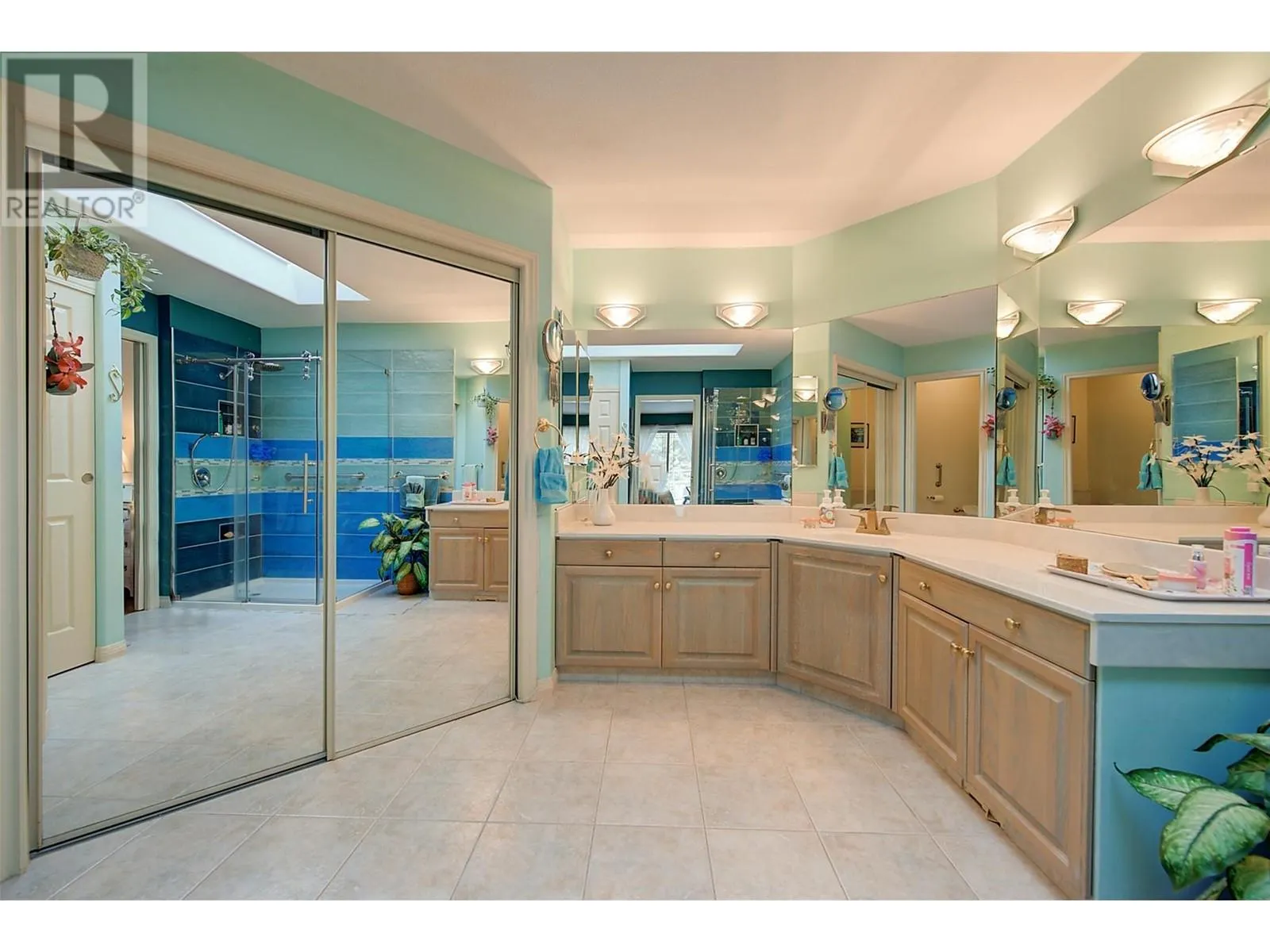 4074 Gellatly Road Unit# 126