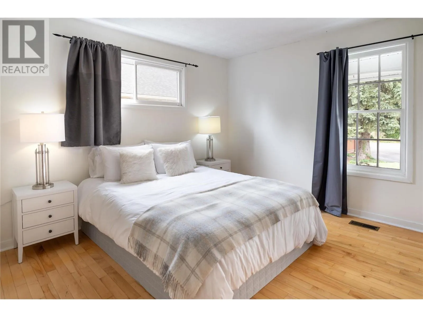 4373 Hobson Road