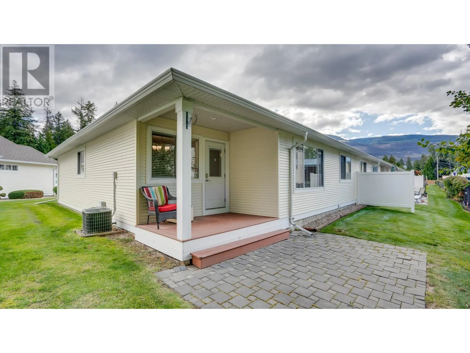 222 Martin Street Unit# 116