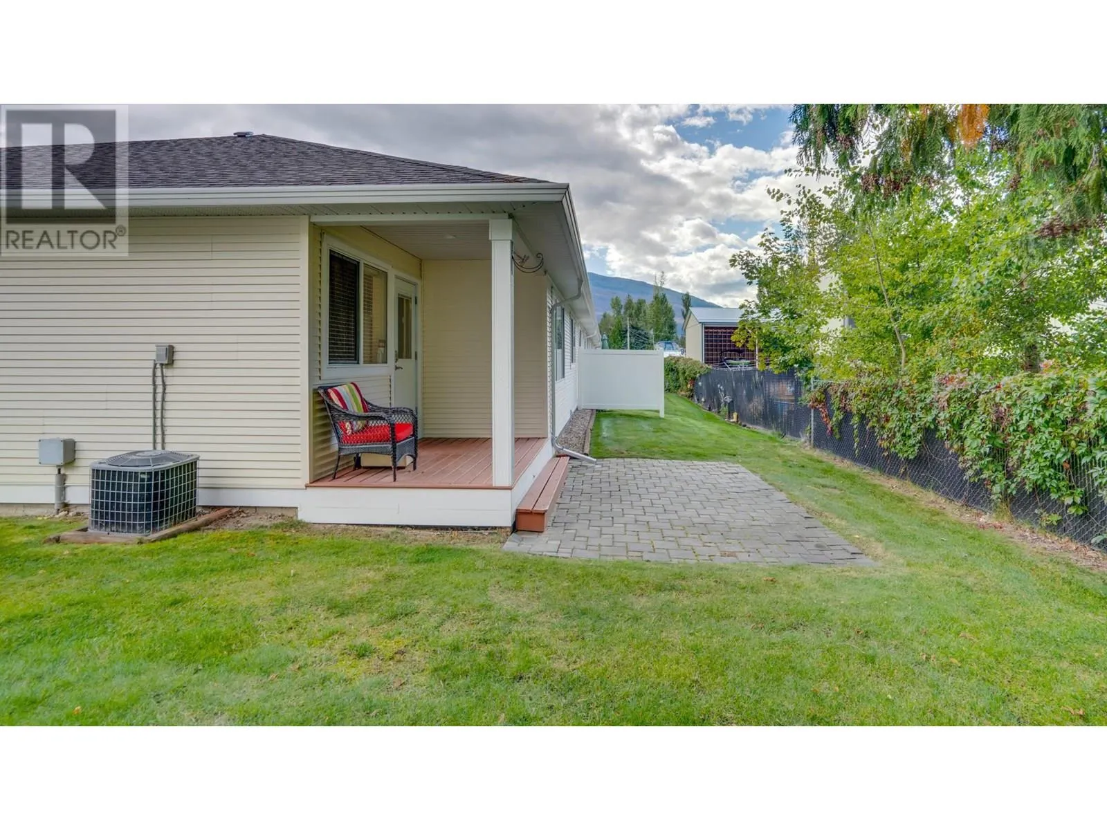 222 Martin Street Unit# 116