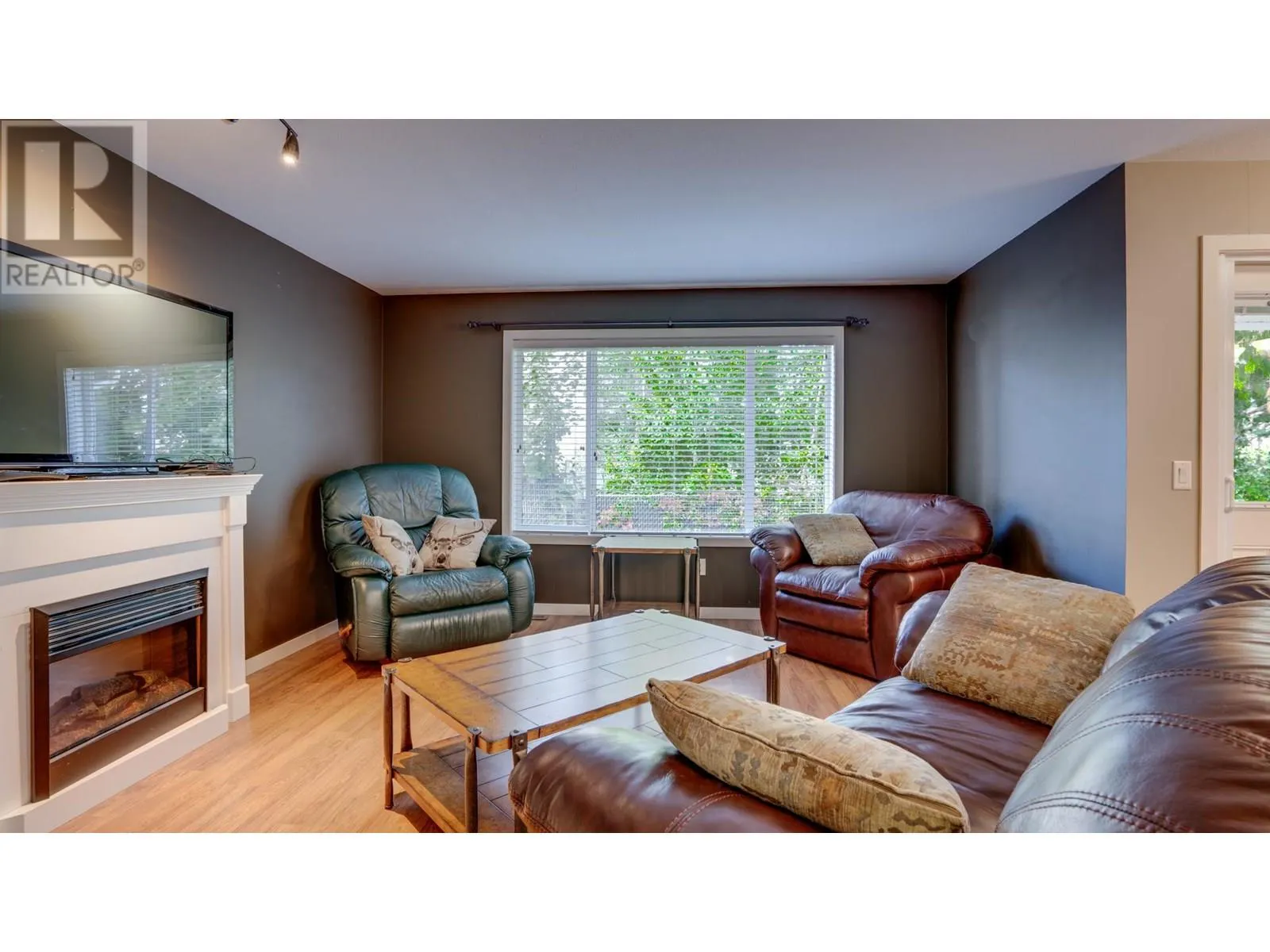 222 Martin Street Unit# 116