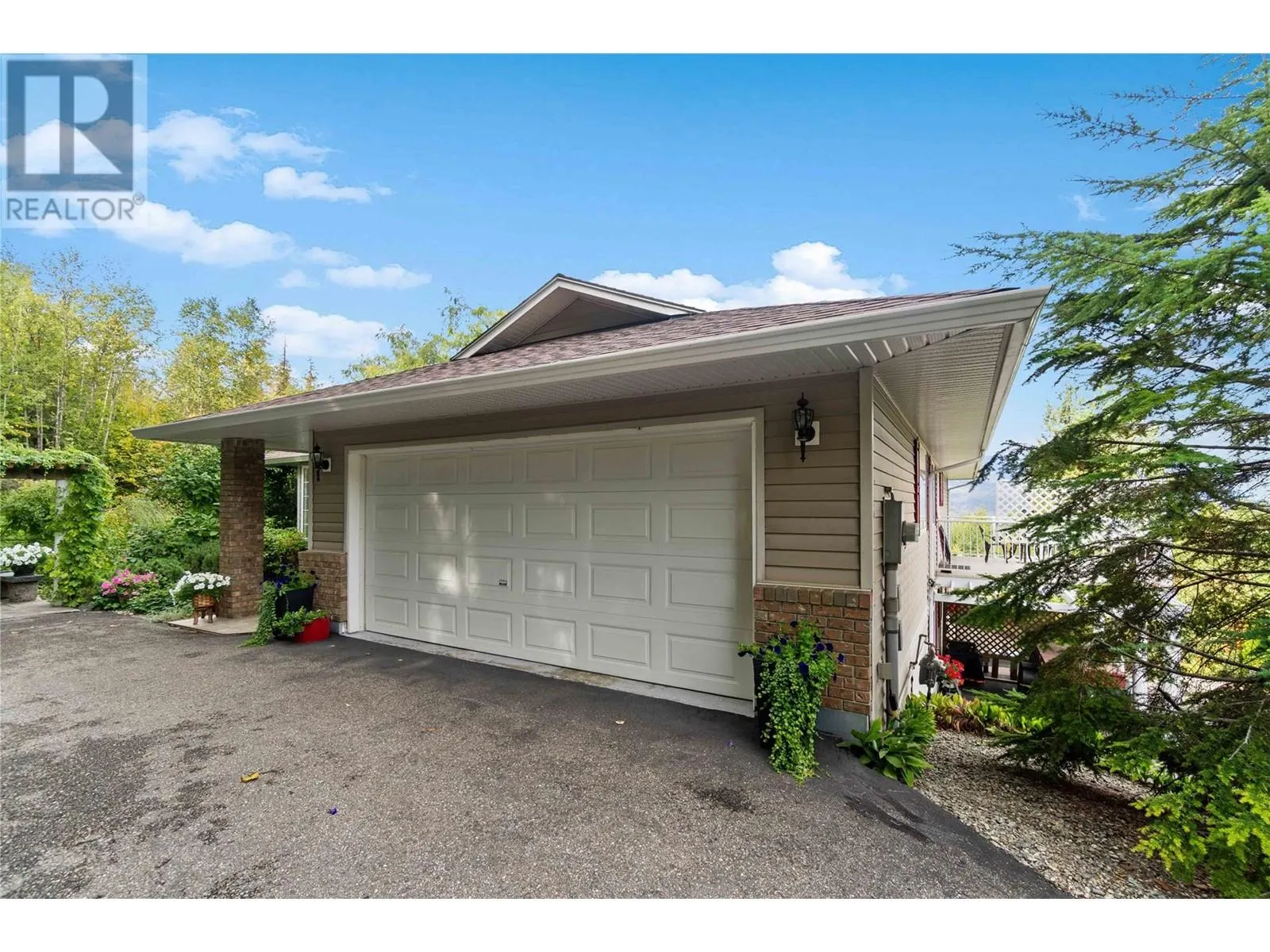2847 Walsh Road