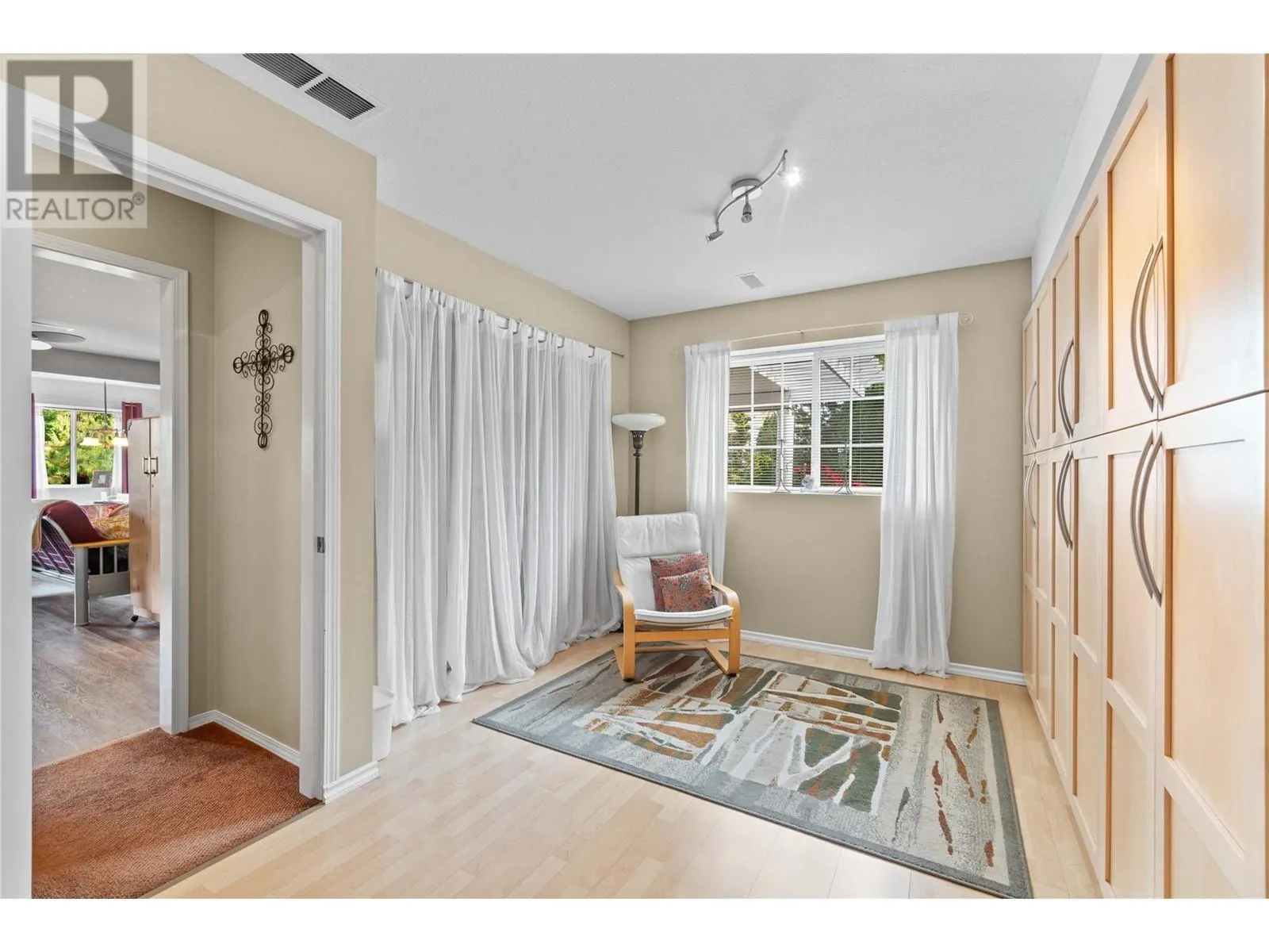 2847 Walsh Road