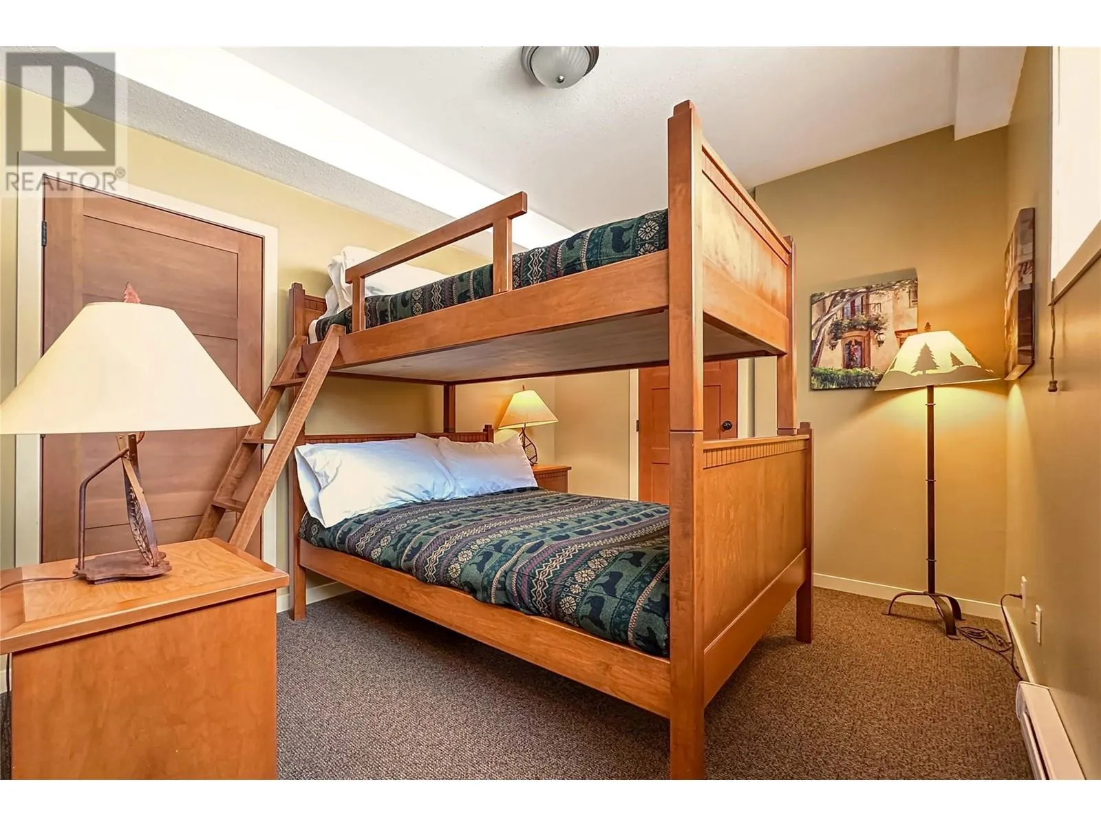 255 Feathertop Way Unit# 320