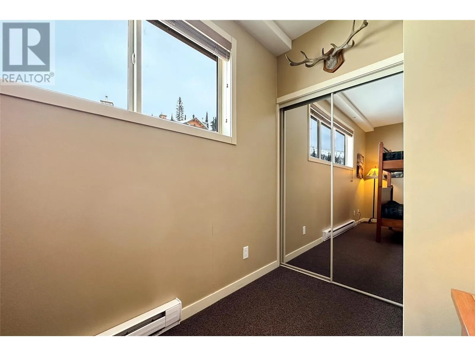 255 Feathertop Way Unit# 320