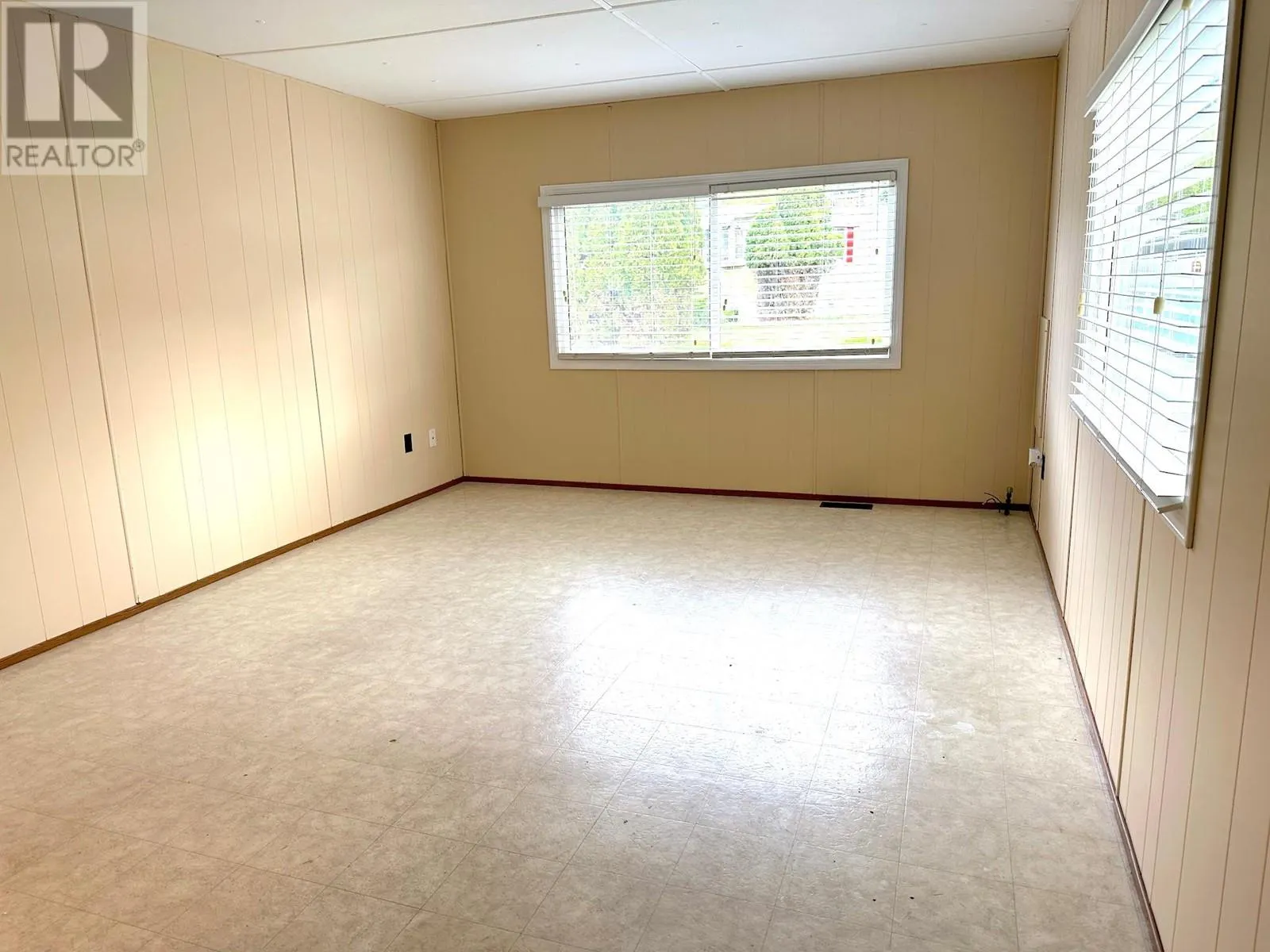 1600 43rd Avenue Unit# 7