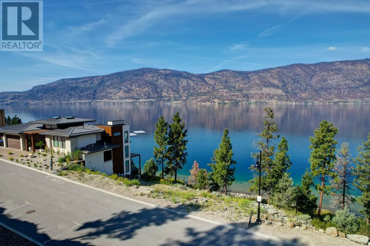 3504 Arrowroot Drive