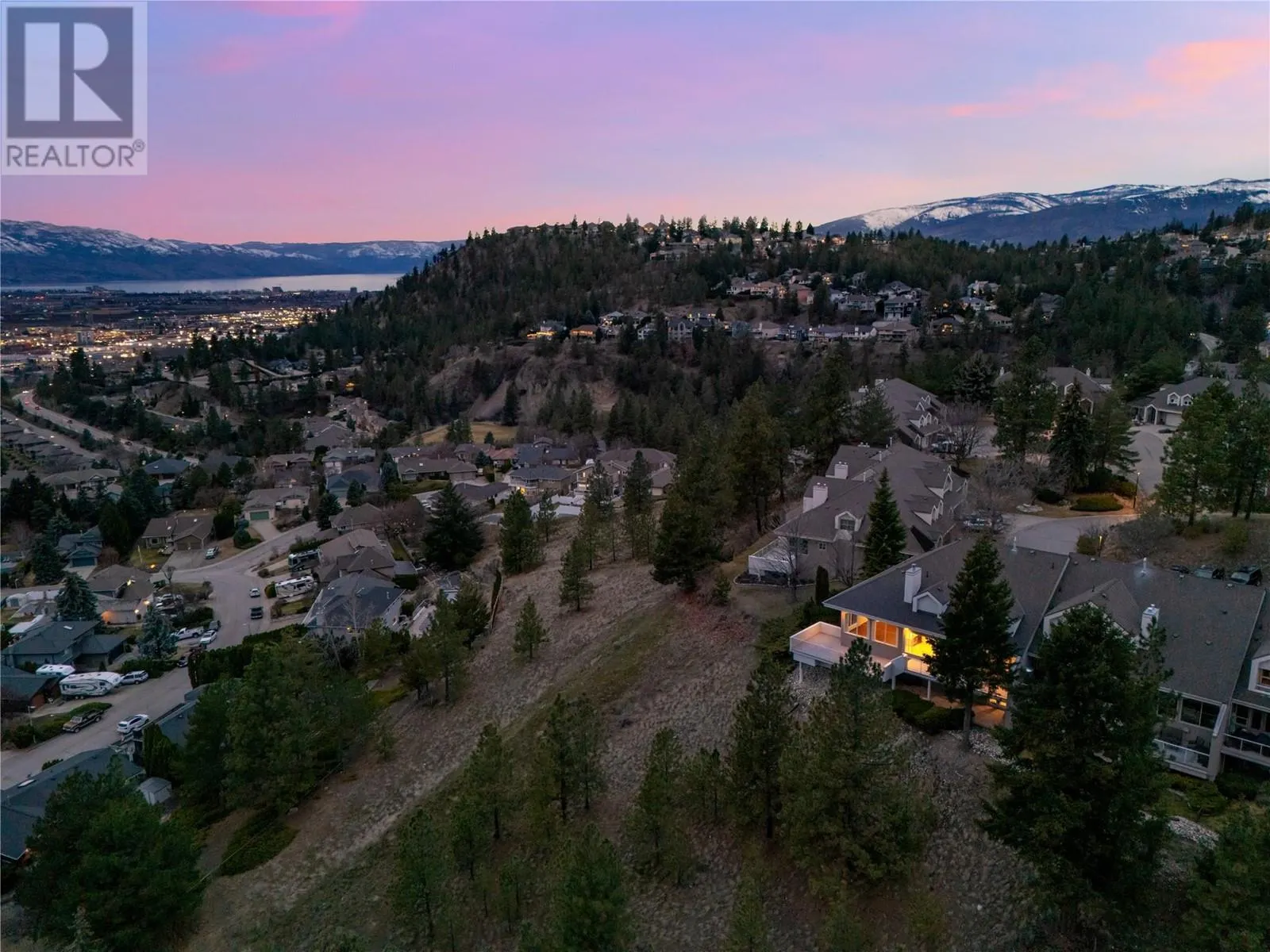 880 CHRISTINA Place Unit# 25