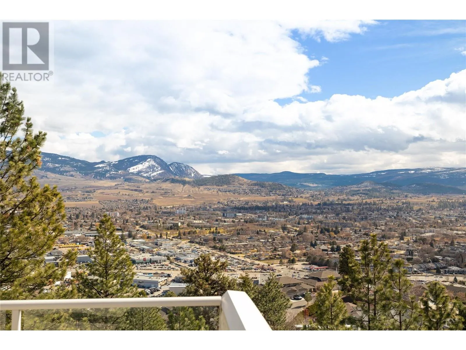 880 CHRISTINA Place Unit# 25