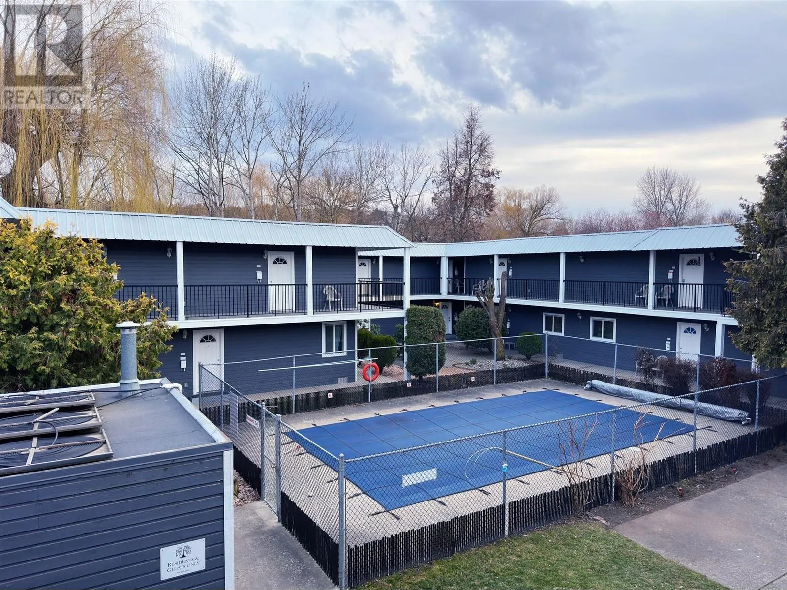 3800 24 Avenue Unit# 208