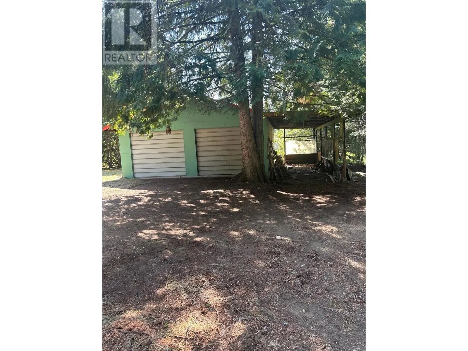 1055 WHITE Road