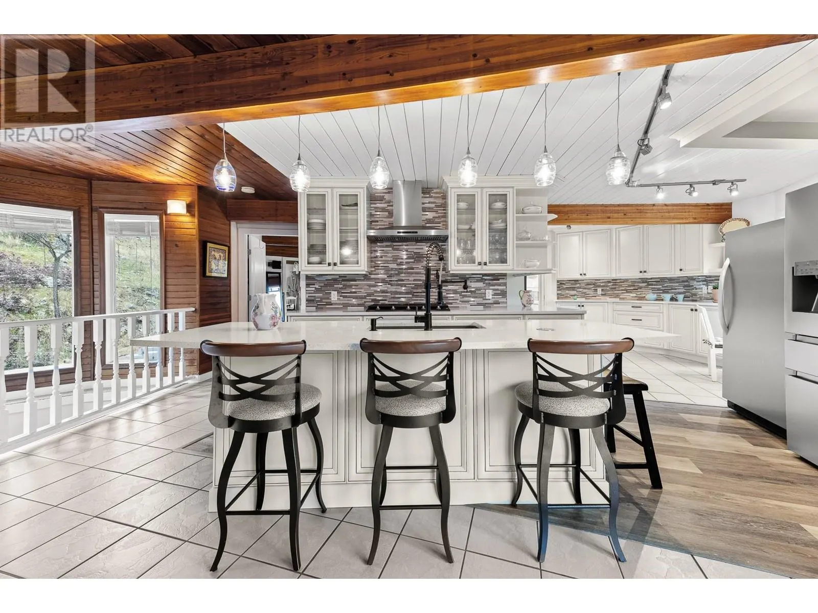3745 McLean Creek Road