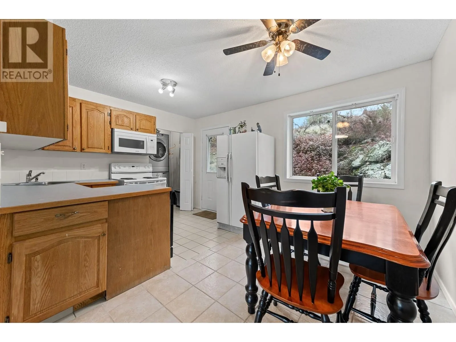 3745 McLean Creek Road